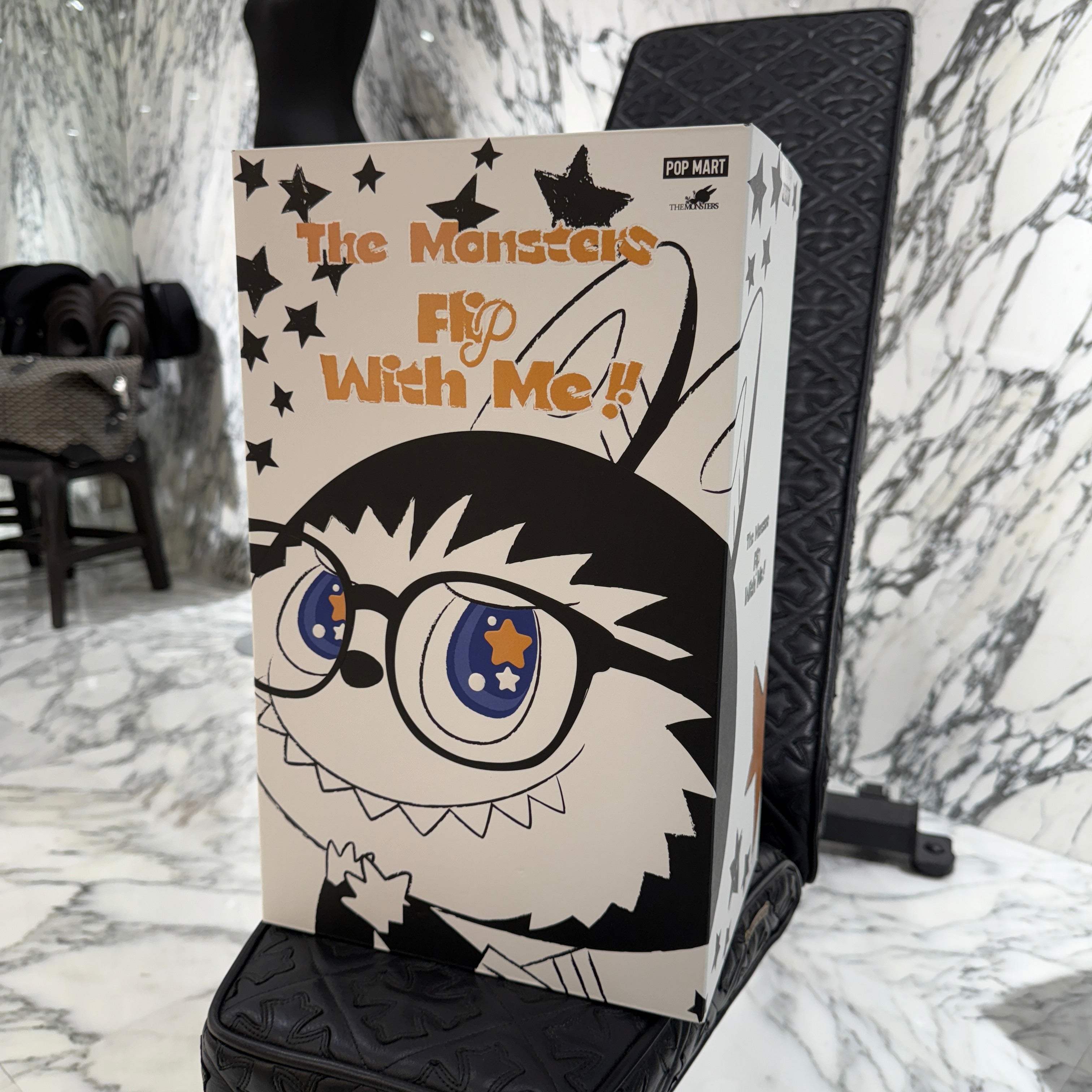 POP MART The Monsters "FLIP WITH ME" LABUBU Stuffed Toy ポップマート ザ・モンスターズ "フリップ・ウィズ・ミー" ラブブ ぬいぐるみ