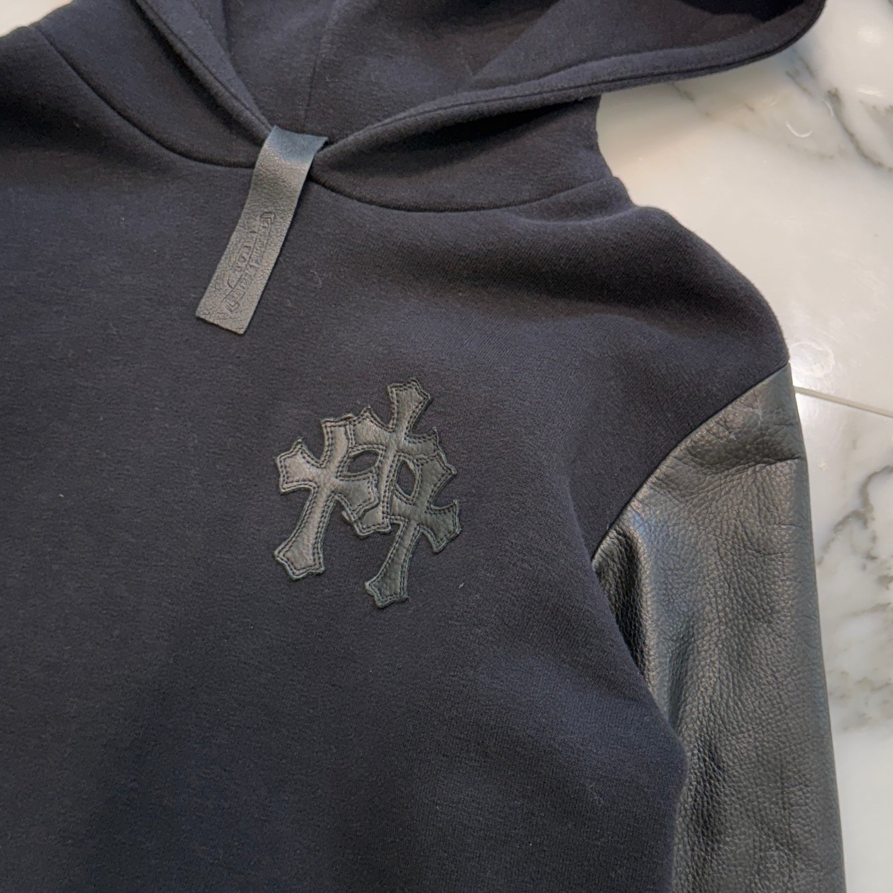 CHROME HEARTS Y NOT Leather Cross Patch Arm Leather Switching Pullover Hoodie Size S クロムハーツ ワイノット レザークロスパッチ アームレザー切替 プルオーバーフーディー サイズS