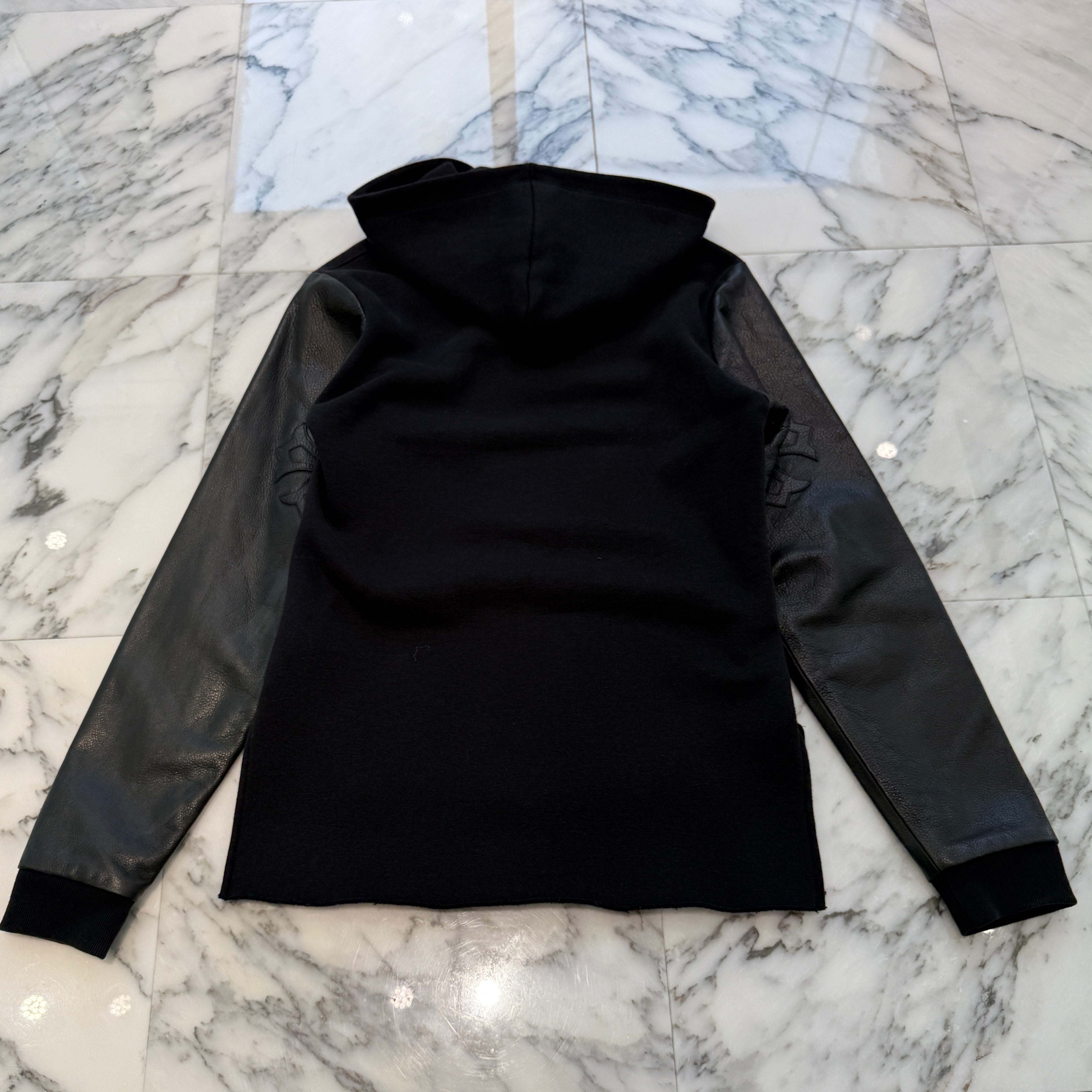 CHROME HEARTS Y NOT Leather Cross Patch Arm Leather Switching Pullover Hoodie Size S クロムハーツ ワイノット レザークロスパッチ アームレザー切替 プルオーバーフーディー サイズS