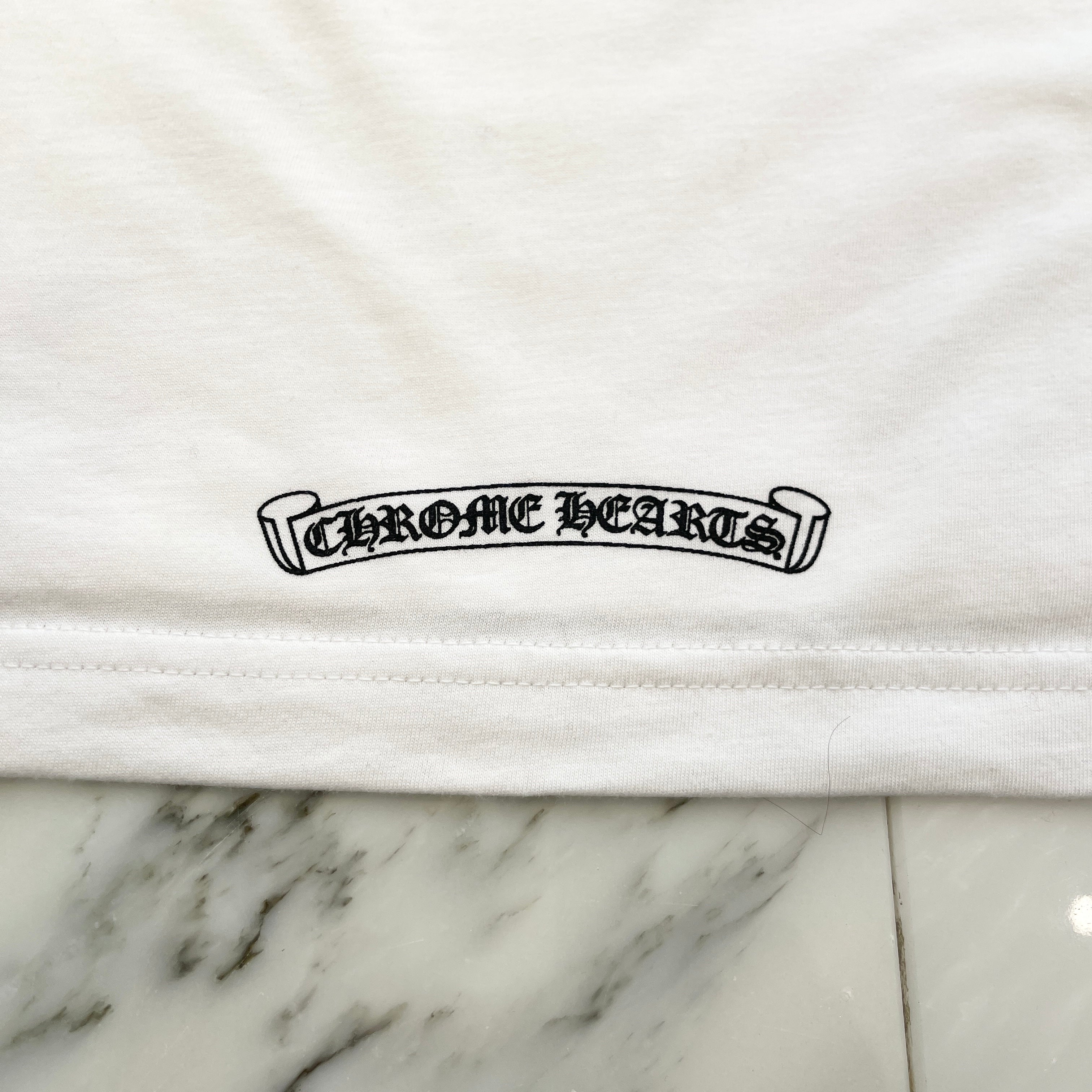 ◆送料込♪【CHROME HEARTS】LOVE YOU ネック ロゴ T シャツ CHROME HEARTS