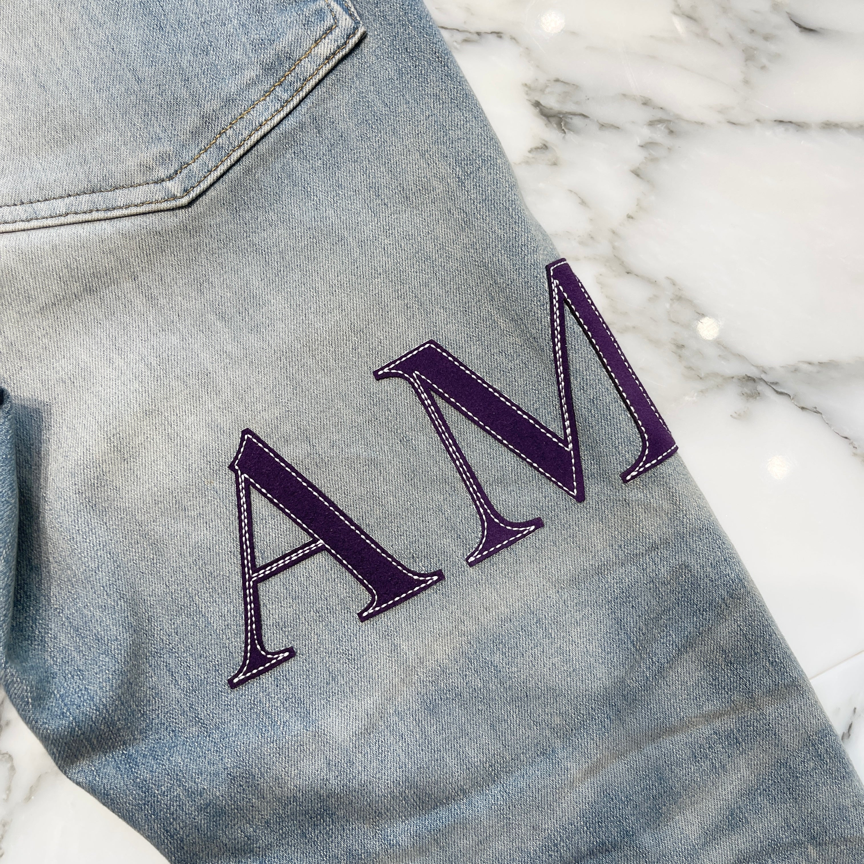 AMIRI 2023AW Quilt Logo Patch Damage Skinny Denim Pants RN150712 Size 36 アミリ キルト風ロゴパッチ ダメージ加工 スキニーデニムパンツ サイズ36