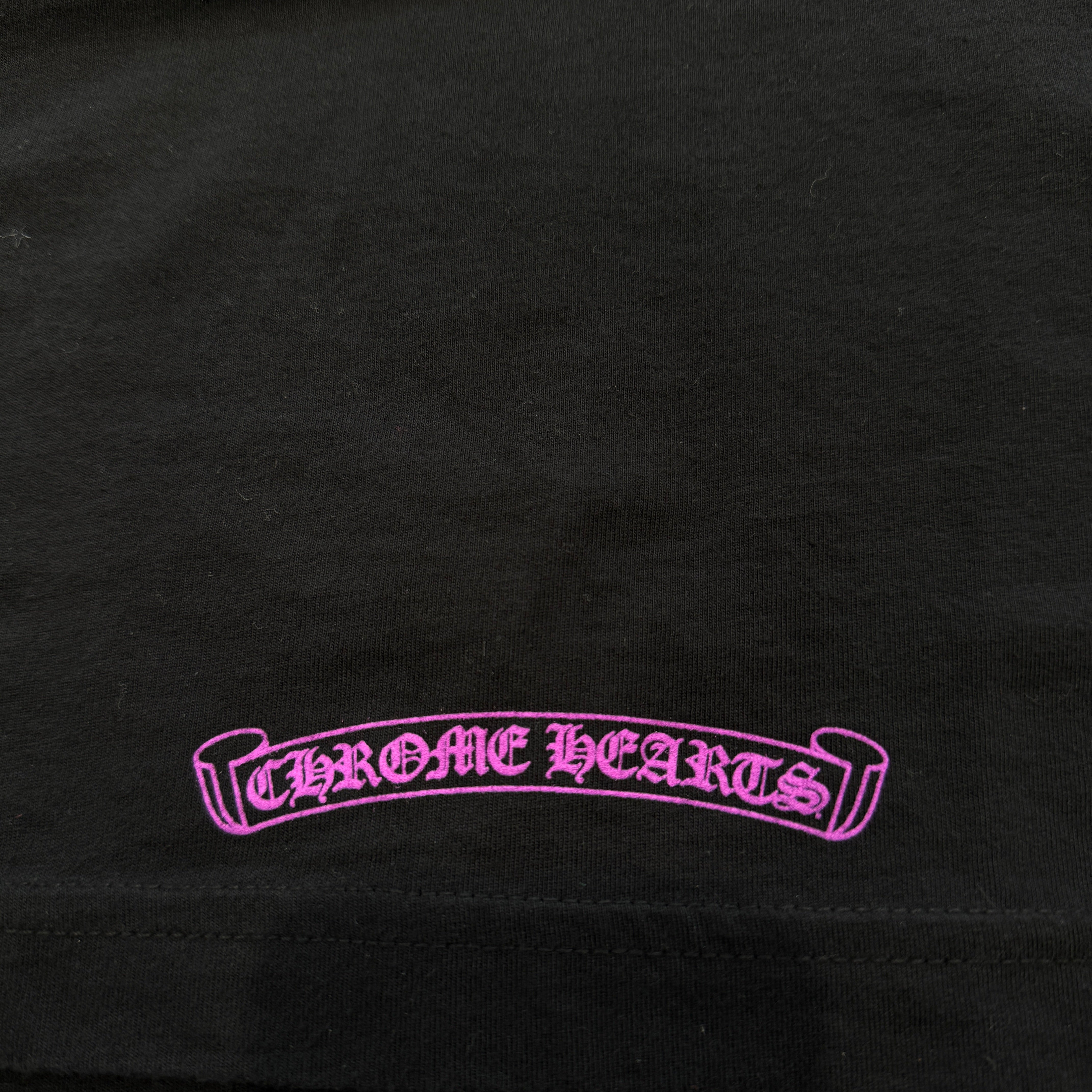 CHROME HEARTS Old English Purple Neck Logo Short Sleeve Tee Size L クロムハーツ オールドイングリッシュ パープルネックロゴ ショートスリーブ Tシャツ サイズL