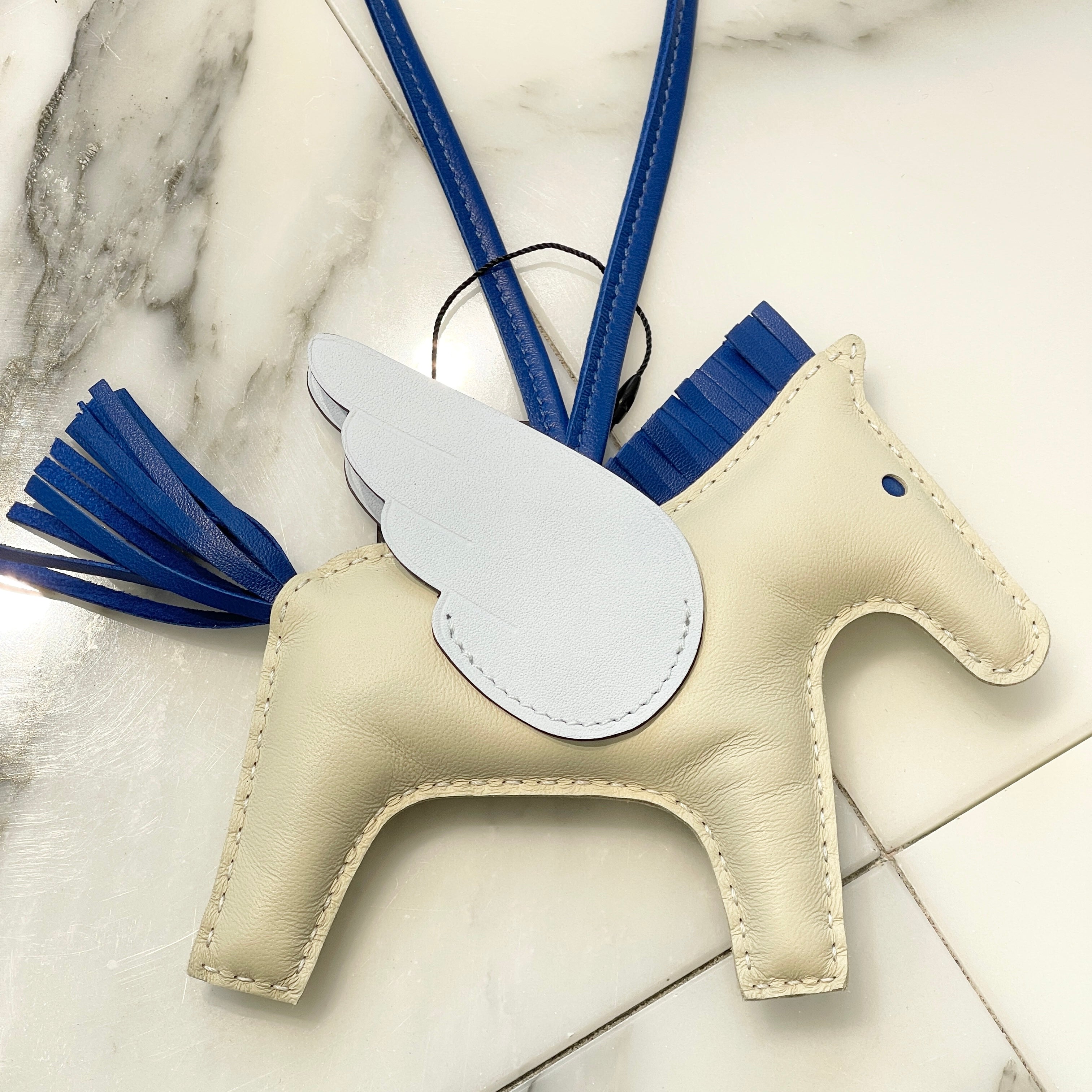 HERMES Rodeo Pegasus MM Charm ”W刻印” エルメス ロデオ ペガサス MM チャーム ”W刻印”