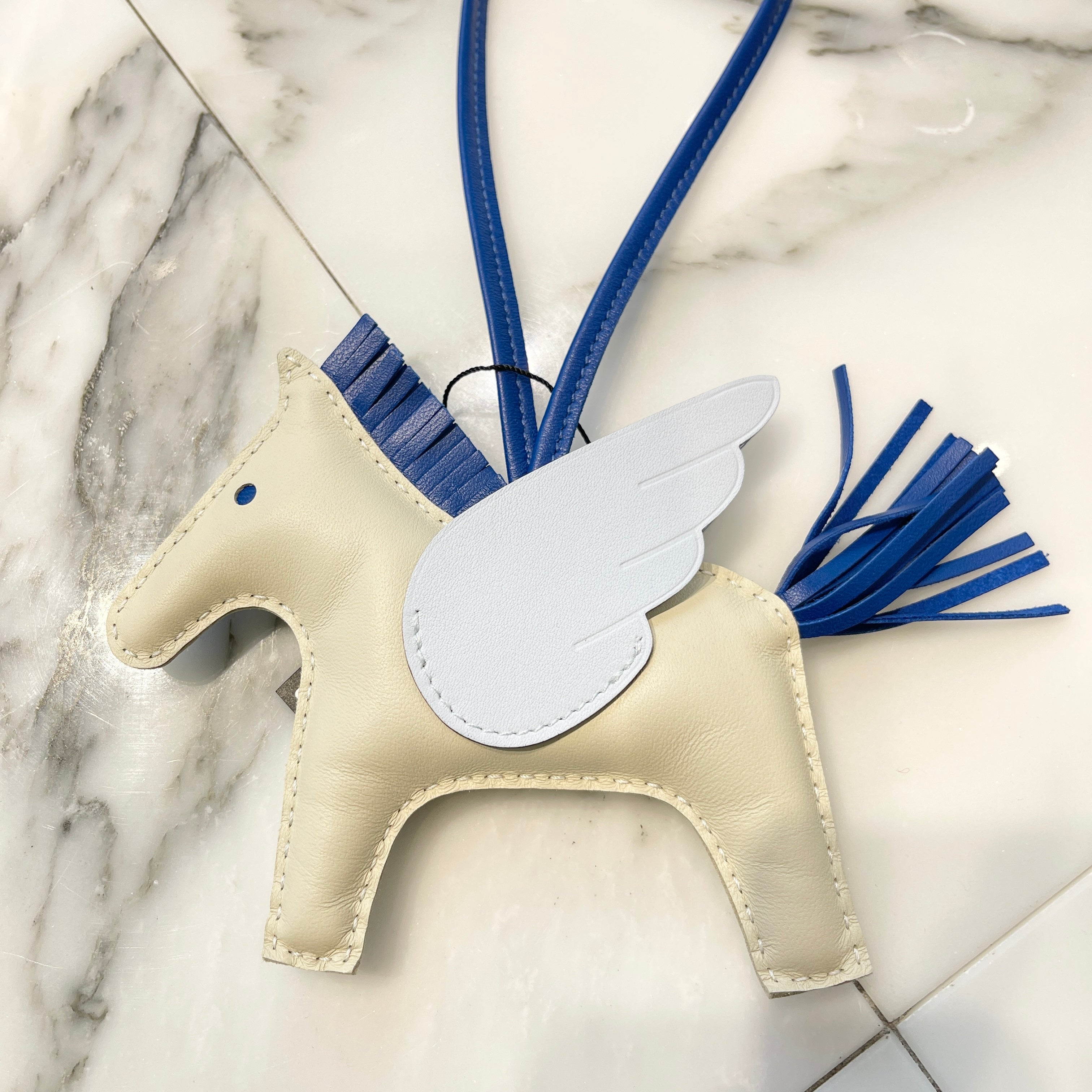 HERMES Rodeo Pegasus MM Charm ”W刻印” エルメス ロデオ ペガサス MM チャーム ”W刻印”