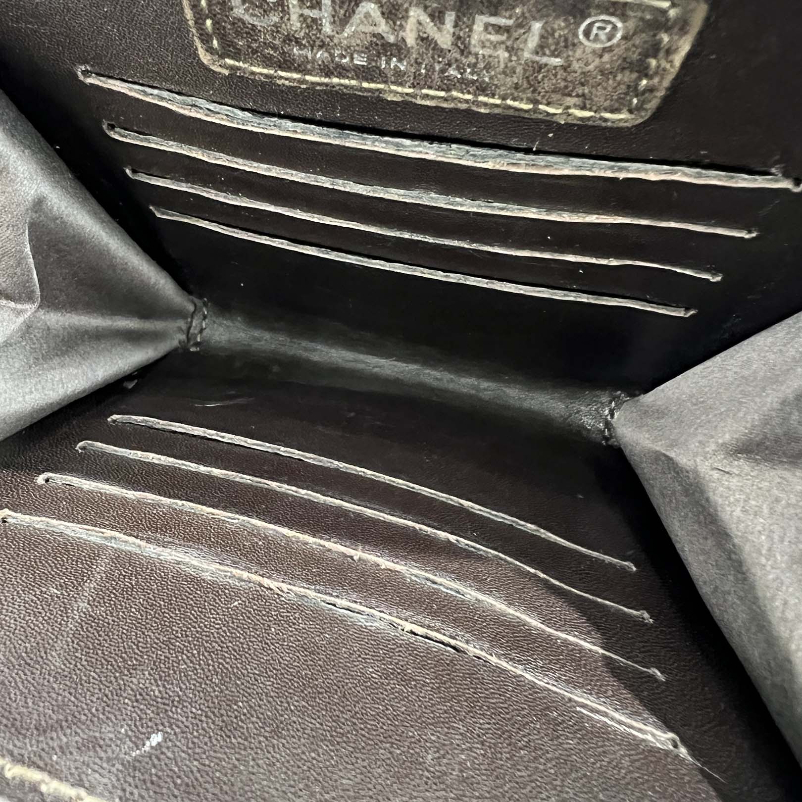 CHANEL Matelassé Quilted Stitch Leather Chain Wallet Mini Bag シャネル マトラッセ キルティングステッチ レザーチェーン ウォレット ミニバッグ