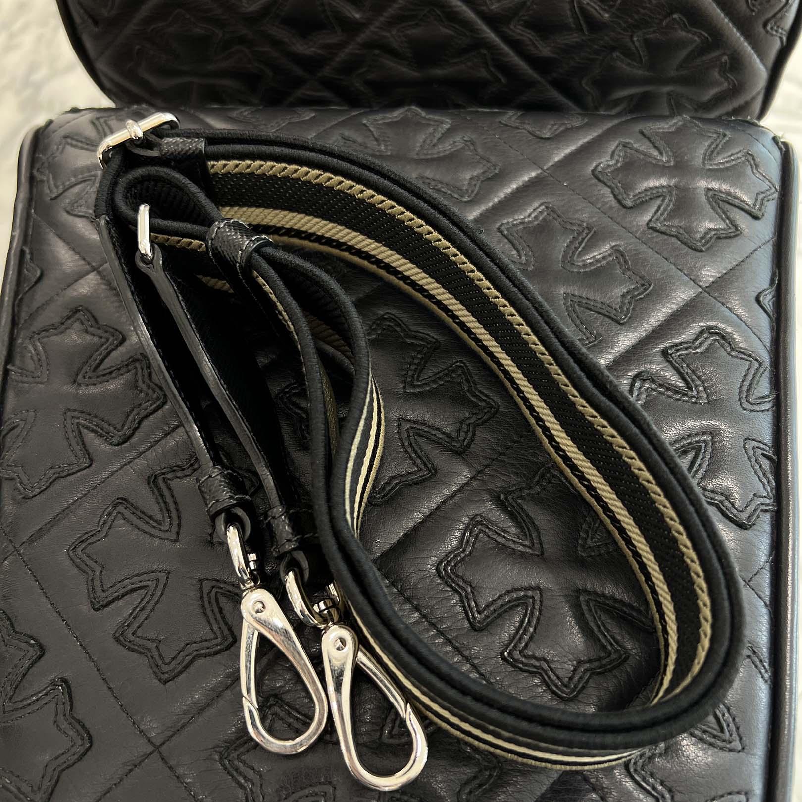 PRADA 2021AW Sarfiano Leather Triangle Shoulder Bag Medium プラダ サフィアーノレザー トライアングル ショルダーバッグ ミディアム