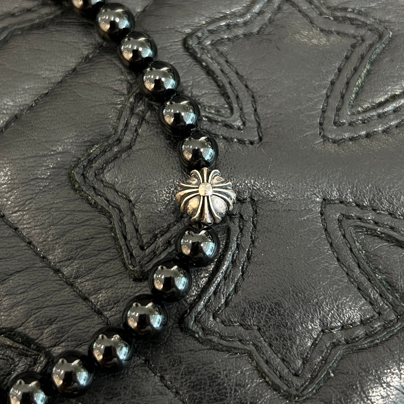 美品　chrome hearts クロムハーツ ビーズブレスレット 数珠 CHROME HEARTS+ ハート ビーズ 数珠 ブレスレット ブラック (CHROME