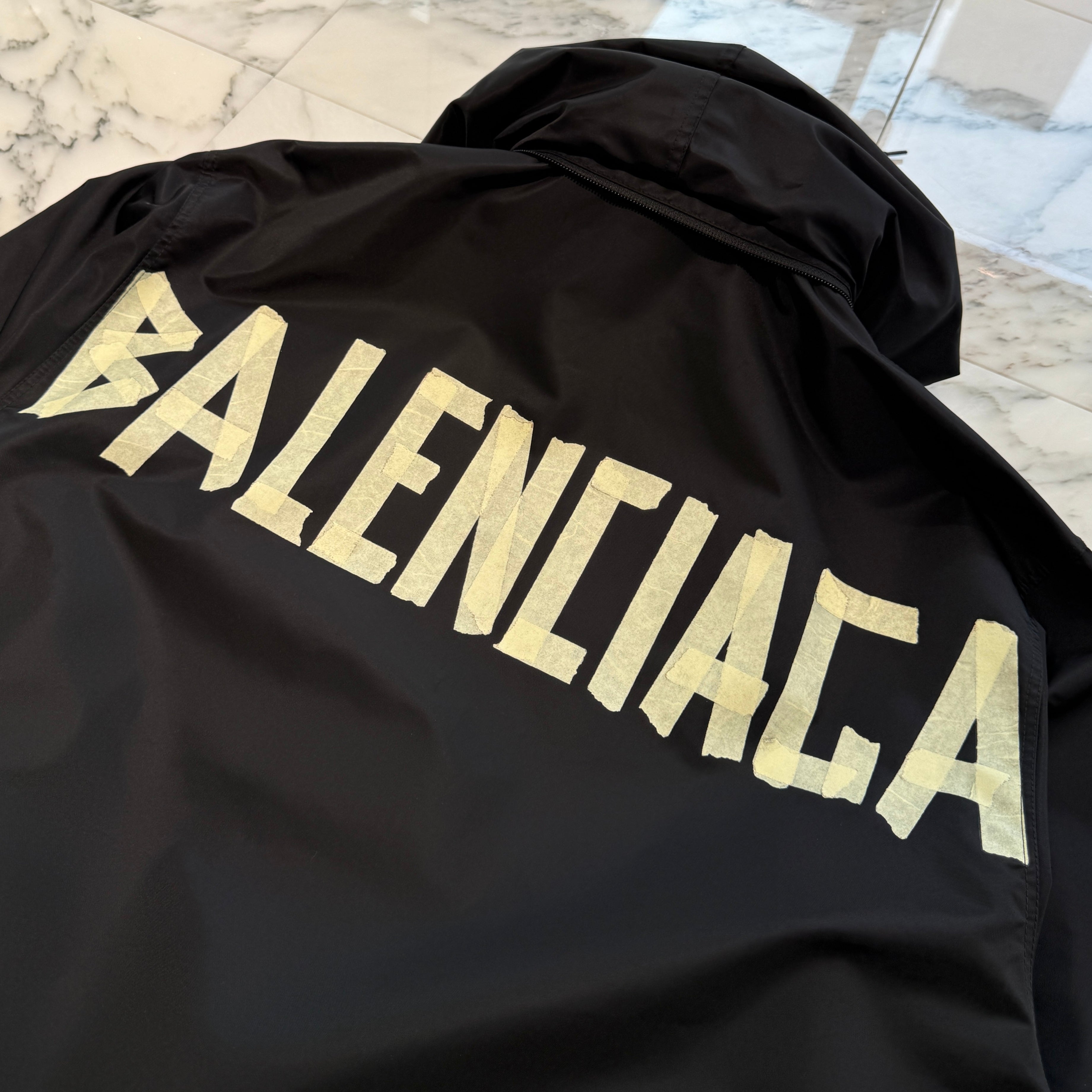 BALENCIAGA 2024AW Tape Logo Long Windbreaker 738762 TL025 Size XXS バレンシアガ テープロゴ ロングウィンドブレイカー サイズXXS