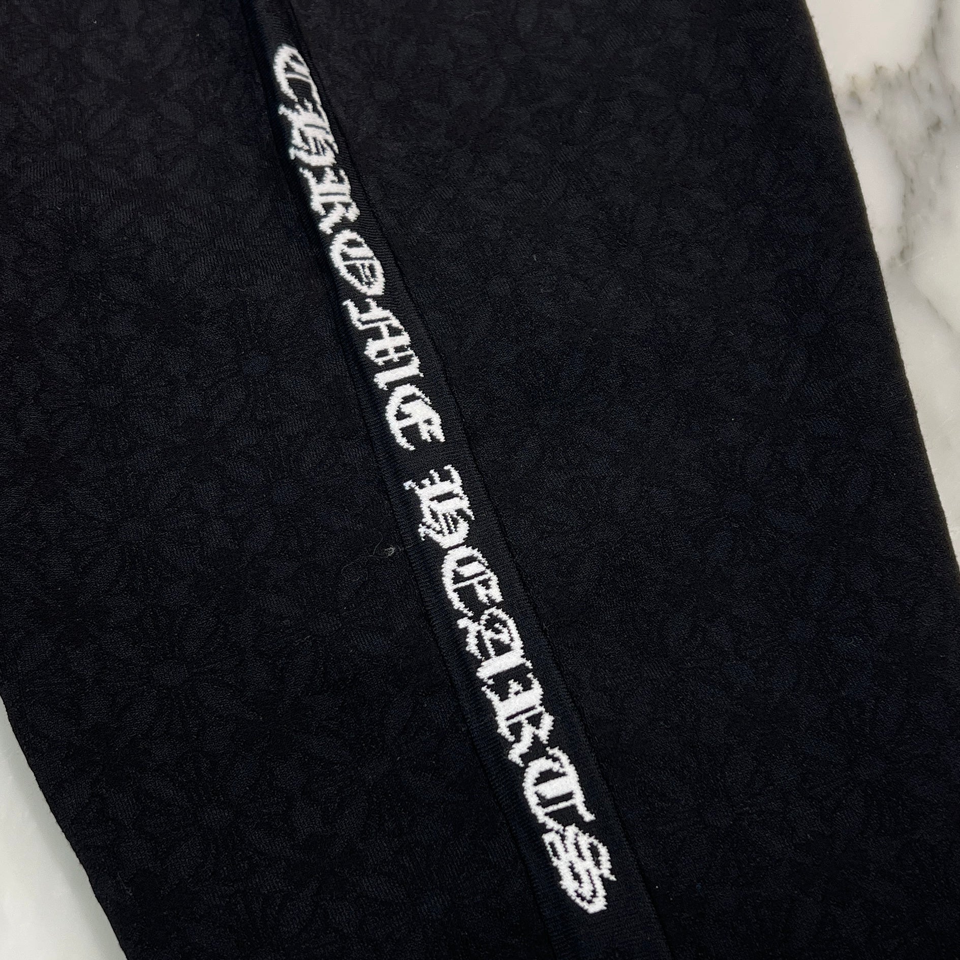 CHROME HEARTS Y Not Cross Pattern Slide Script Logo Shorts Size M クロムハーツ ワイノット クロスパターンスライドスクリプトロゴショーツ サイズM