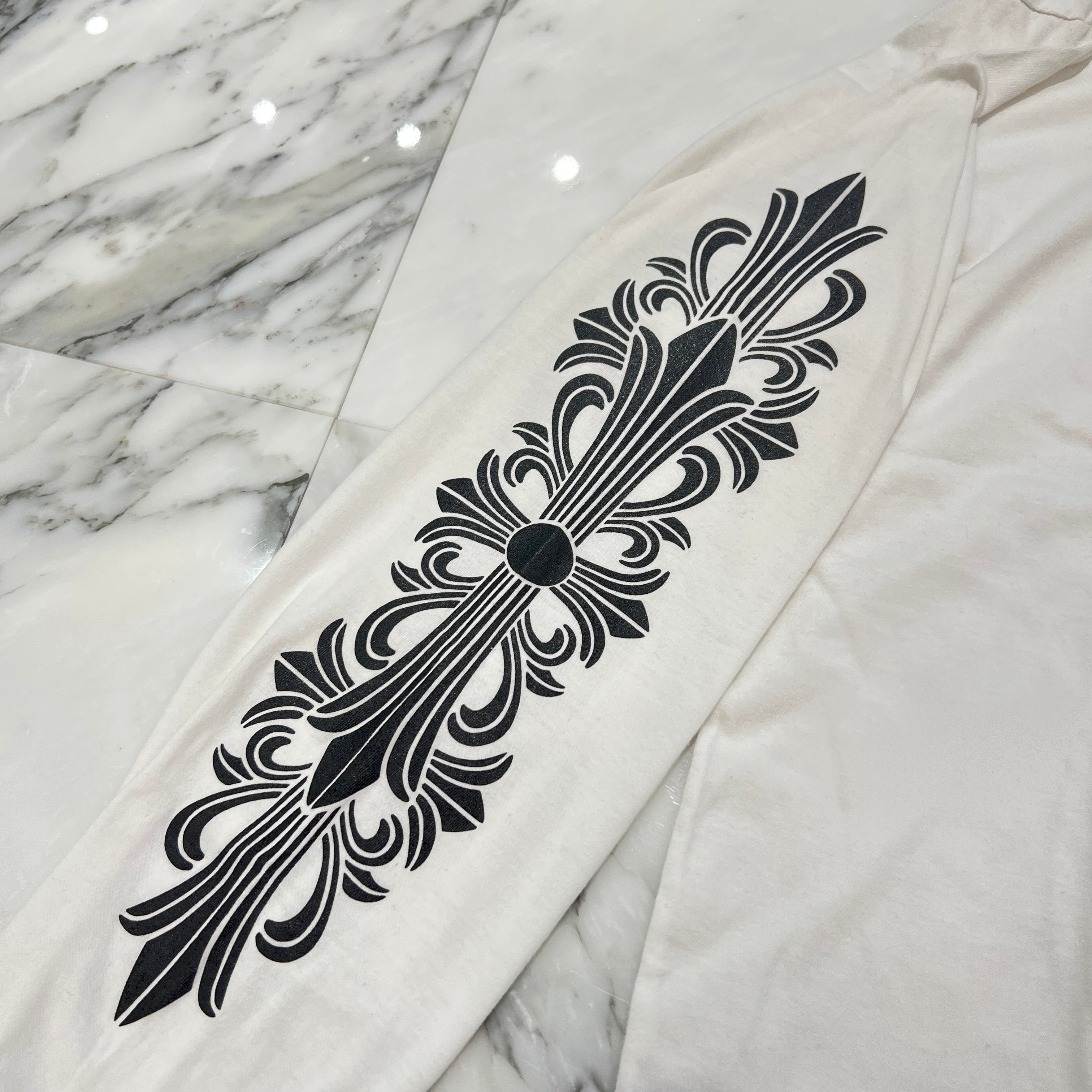 CHROME HEARTS Floral Cross Horseshoe Long Sleeve Tee Size L クロムハーツ フローラルクロス ホースシュー ロングスリーブTシャツ サイズL