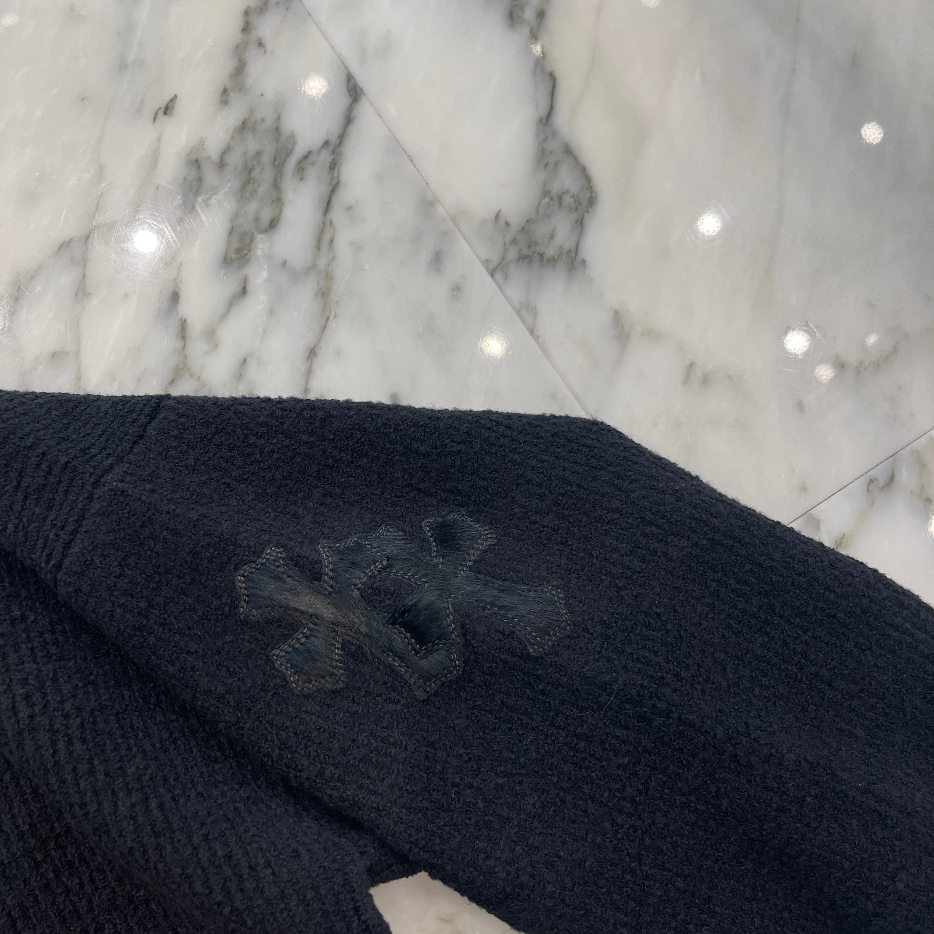 CHROME HEARTS Y NOT Harako Leather Cross Patch Knit Pullover Hoodie Size M/L クロムハーツ ワイノット ハラコレザー クロスパッチ ニット プルオーバーフーディー サイズM/L