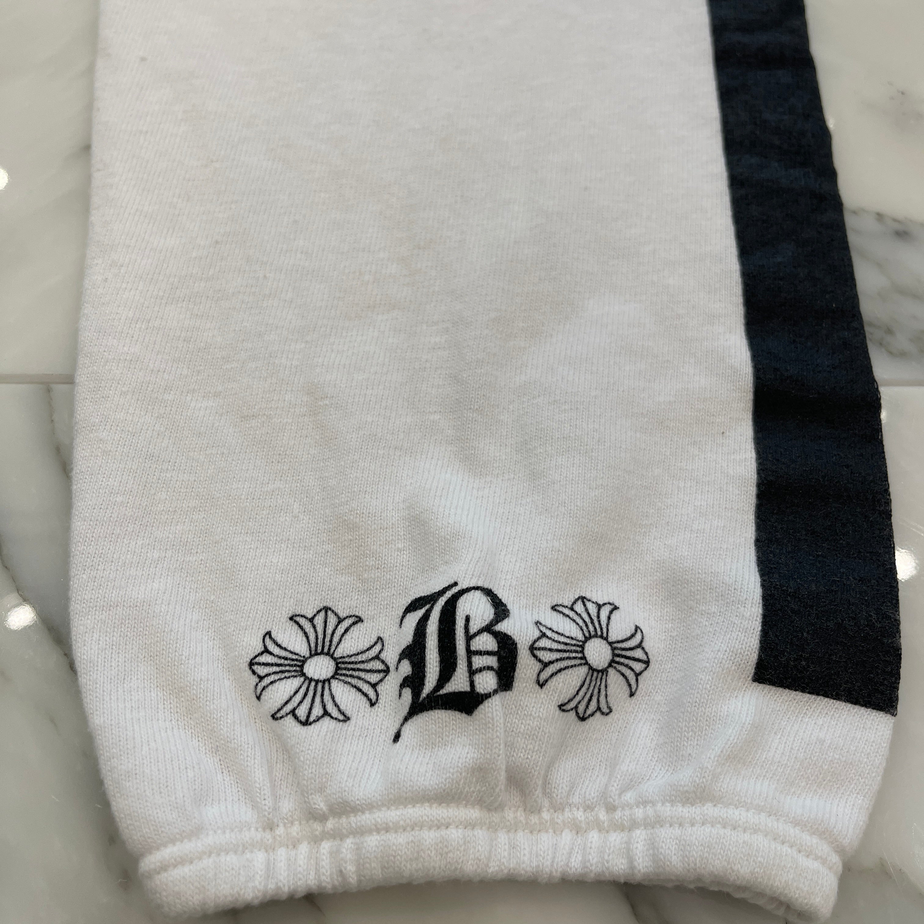 CHROME HEARTS × Bella Hadid Bella Horseshoe Side Line Sweat Pants Size S クロムハーツ × ベラ・ハディッド ベラホースシュー サイドライン スウェットパンツ サイズS