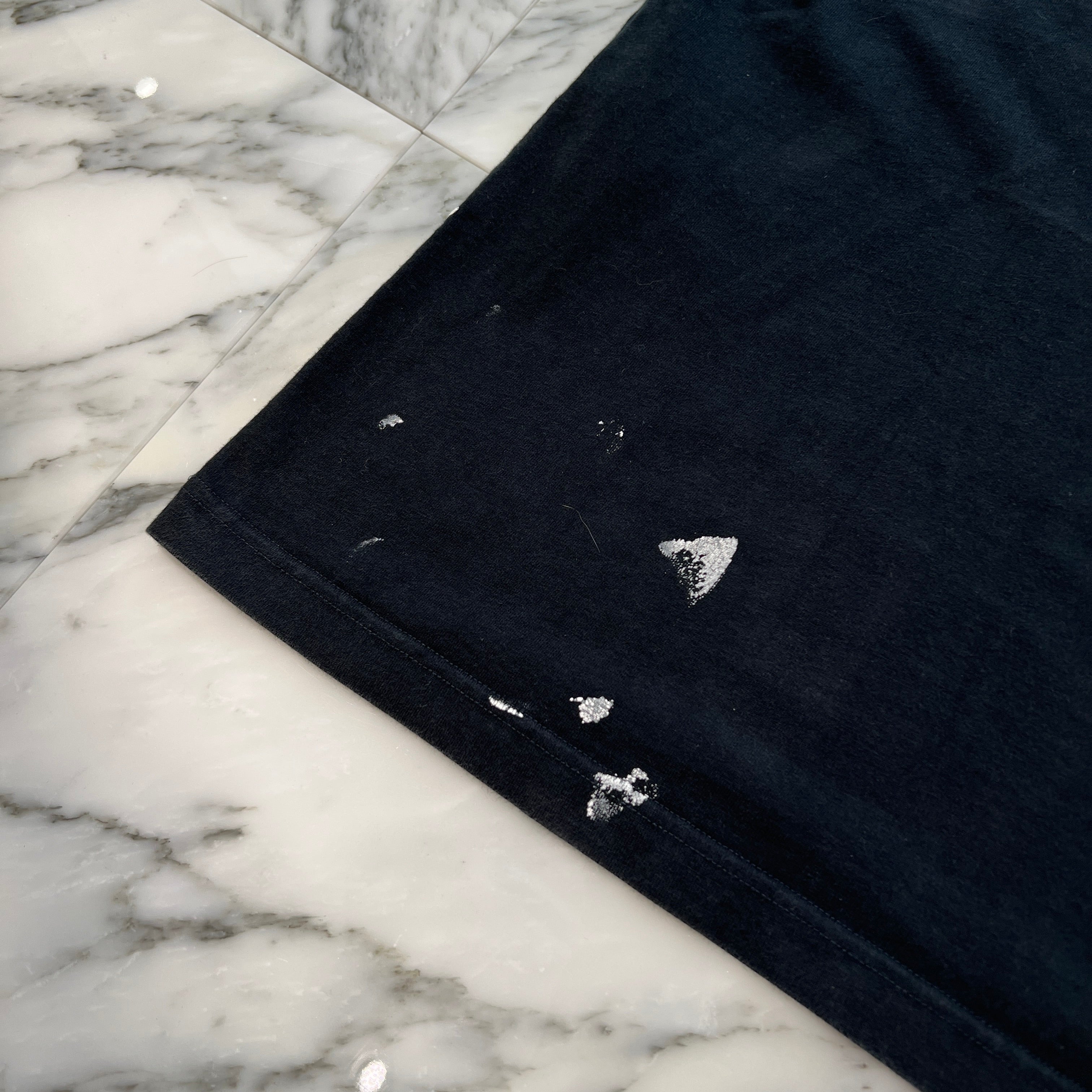 BALENCIAGA 2022SS Crushed Metal Logo Paint Tee 694575 TMV88 Size L バレンシアガ クラッシュ加工 メタルロゴ ペイント Tシャツ サイズL