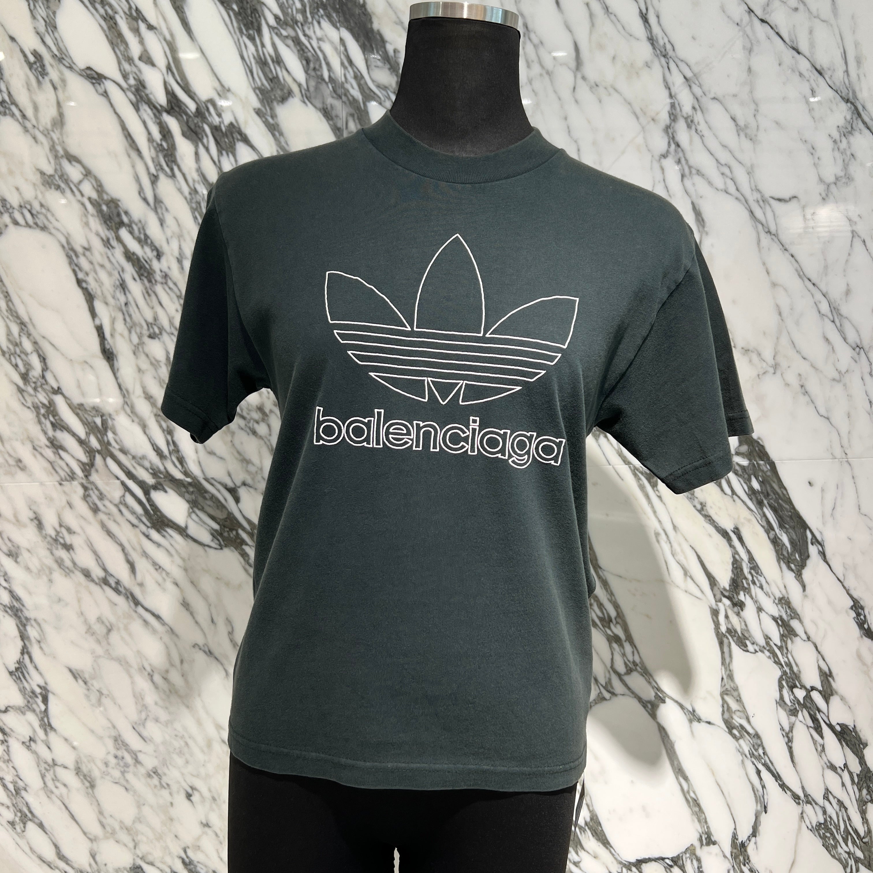 BALENCIAGA × adidas 2023SS Trefoil Logo Embroidery Kids Tee 731833 TNVT3 Size 10 バレンシアガ × アディダス トレフォイル ロゴ刺繡 キッズ Tシャツ サイズ10