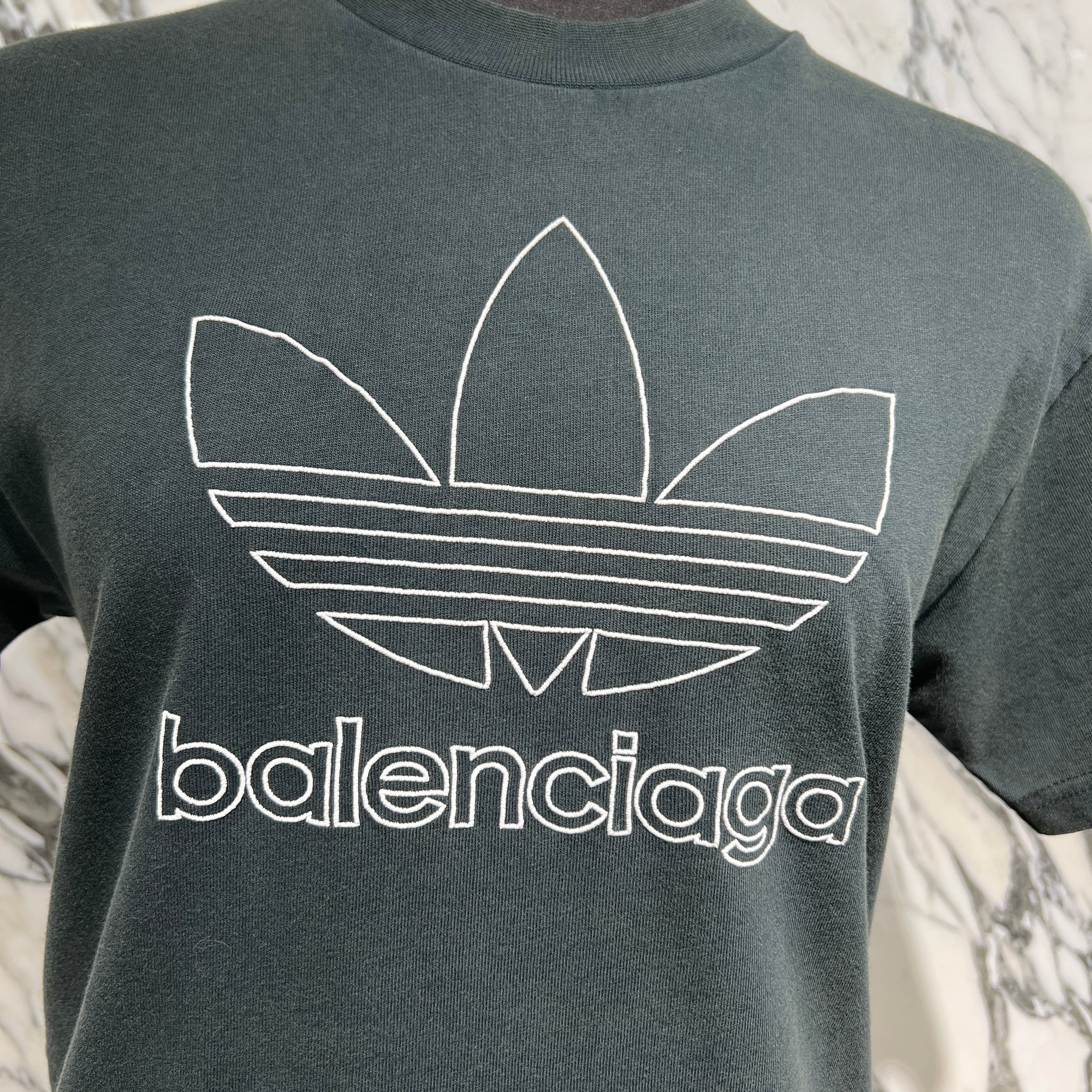 BALENCIAGA × adidas 2023SS Trefoil Logo Embroidery Kids Tee 731833 TNVT3 Size 10 バレンシアガ × アディダス トレフォイル ロゴ刺繡 キッズ Tシャツ サイズ10