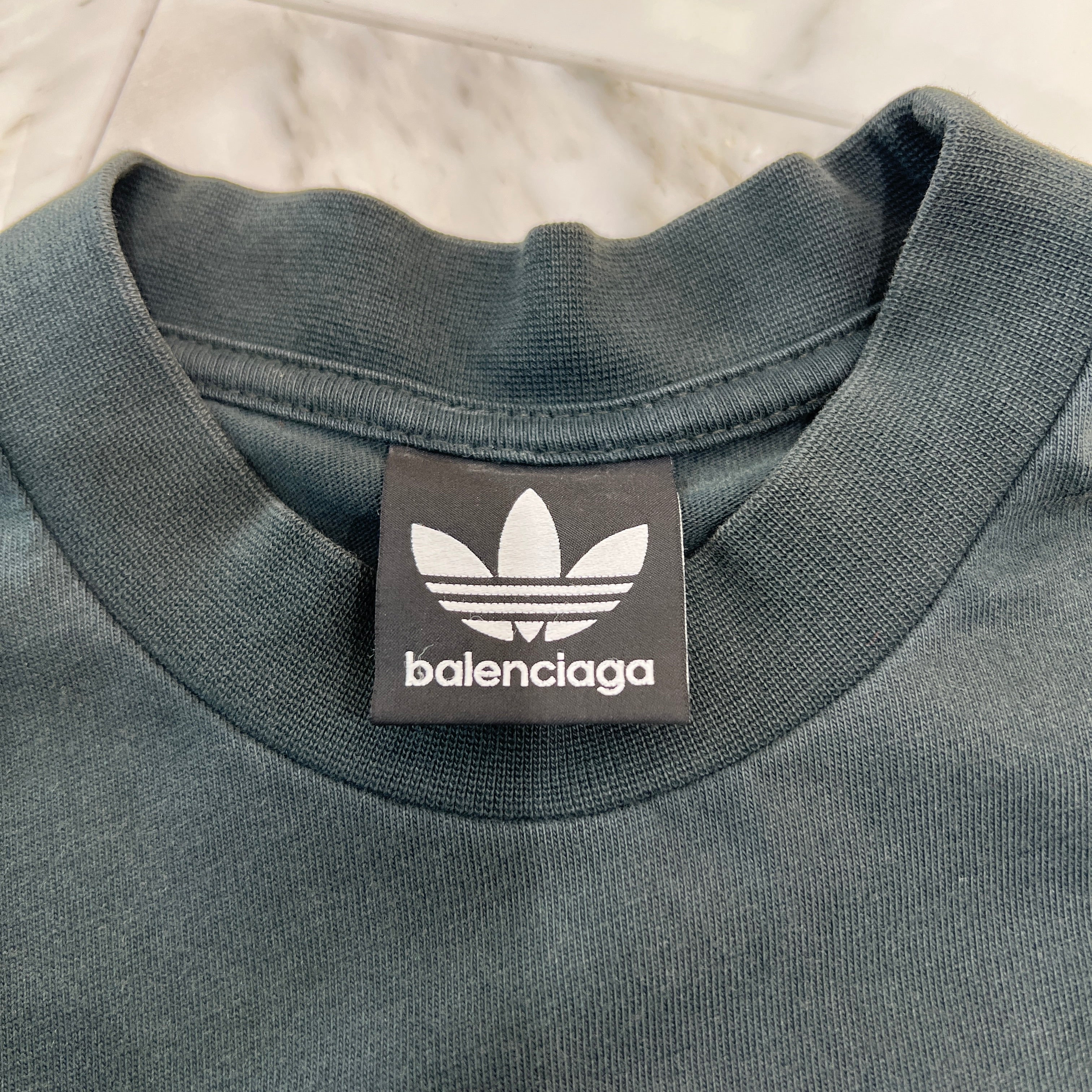 BALENCIAGA × adidas 2023SS Trefoil Logo Embroidery Kids Tee 731833 TNVT3 Size 10 バレンシアガ × アディダス トレフォイル ロゴ刺繡 キッズ Tシャツ サイズ10