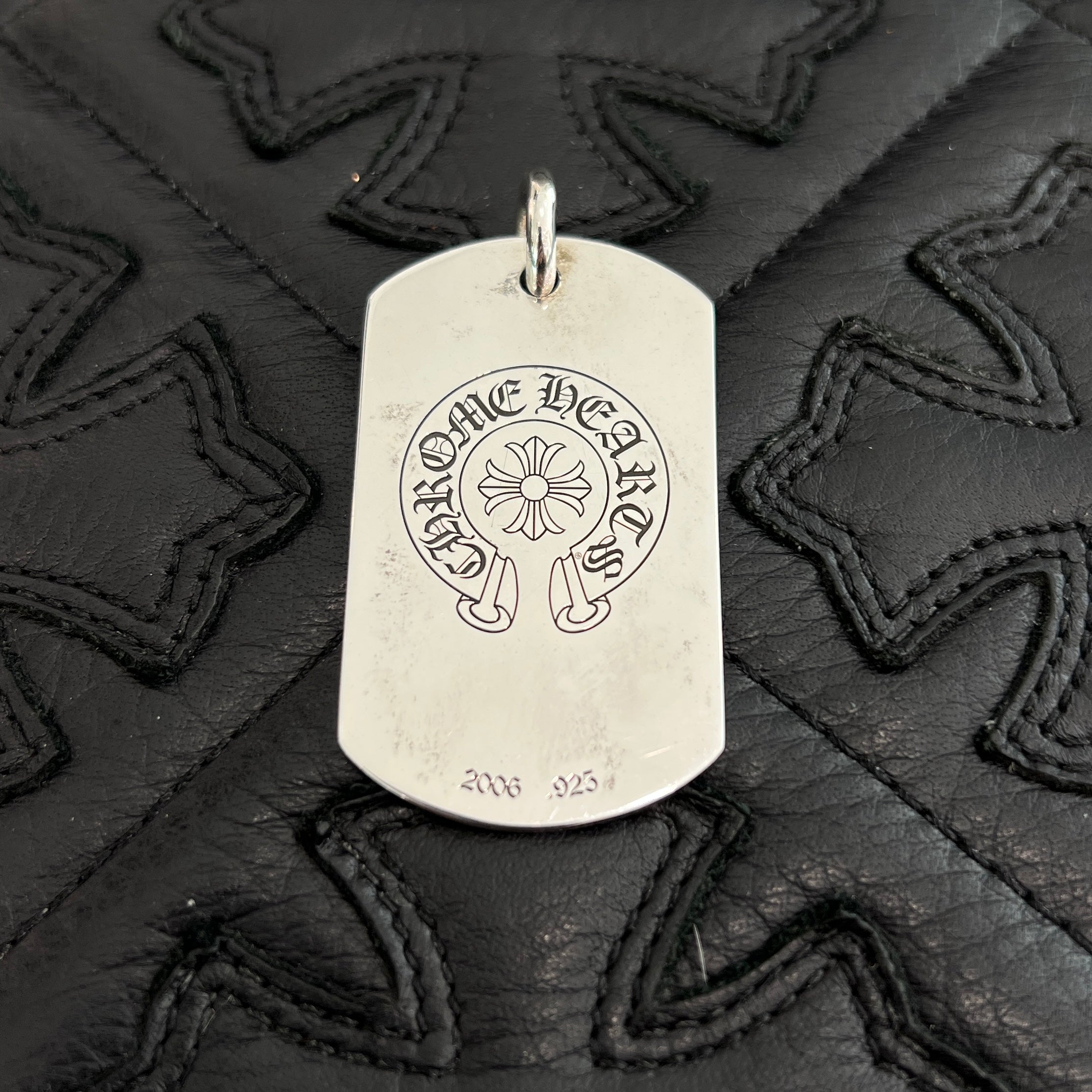 CHROME HEARTS Honolulu Limited CH Dog Tag Pendent クロムハーツ ホノルル限定 CH ドッグタグ