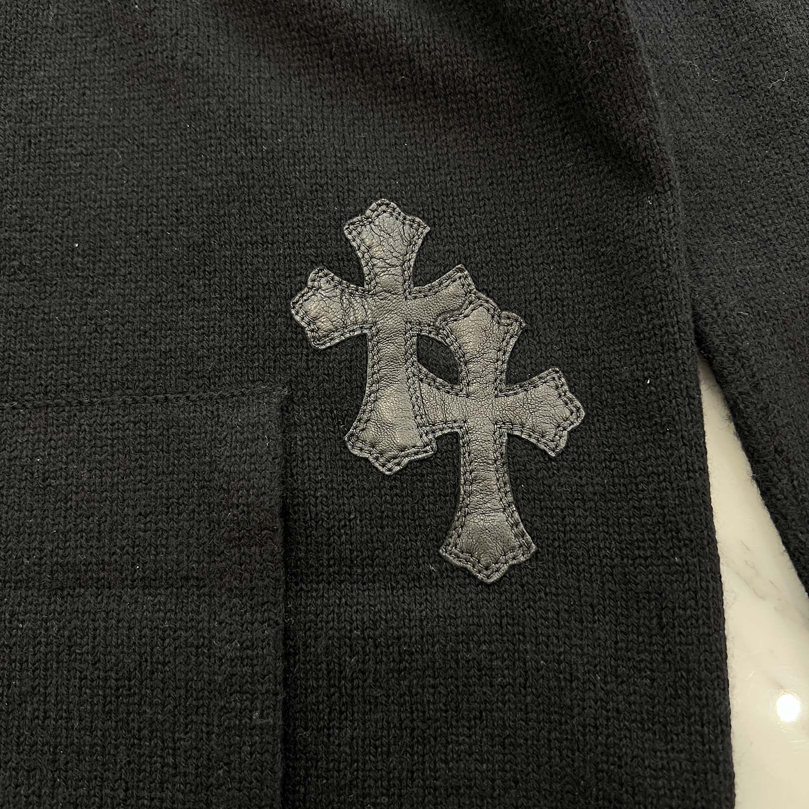 CHROME HEARTS Y NOT Leather Cross Patch Cashmere Knit Pullover Hoodie Size L クロムハーツ ワイノット レザークロスパッチ カシミヤニット プルオーバーフーディ サイズL