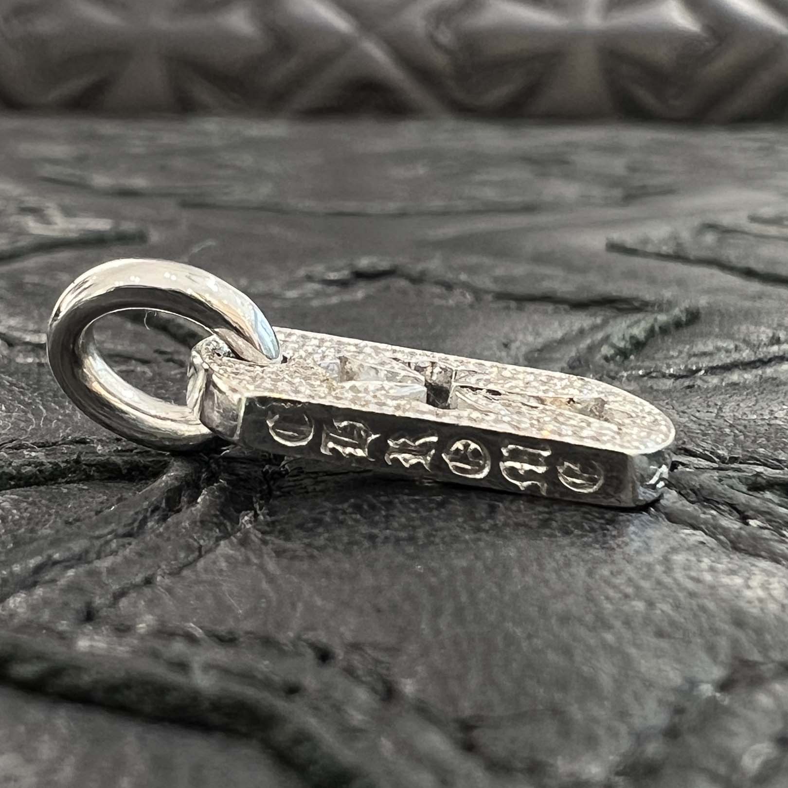 CHROME HEARTS 18K WG Tiny Cut Out Cross Dock Tag Pendant Charm Pave Diamond クロムハーツ 18K ホワイトゴールド タイニー カットアウトクロス ドッグタグ ペンダントチャーム パヴェダイヤモンド