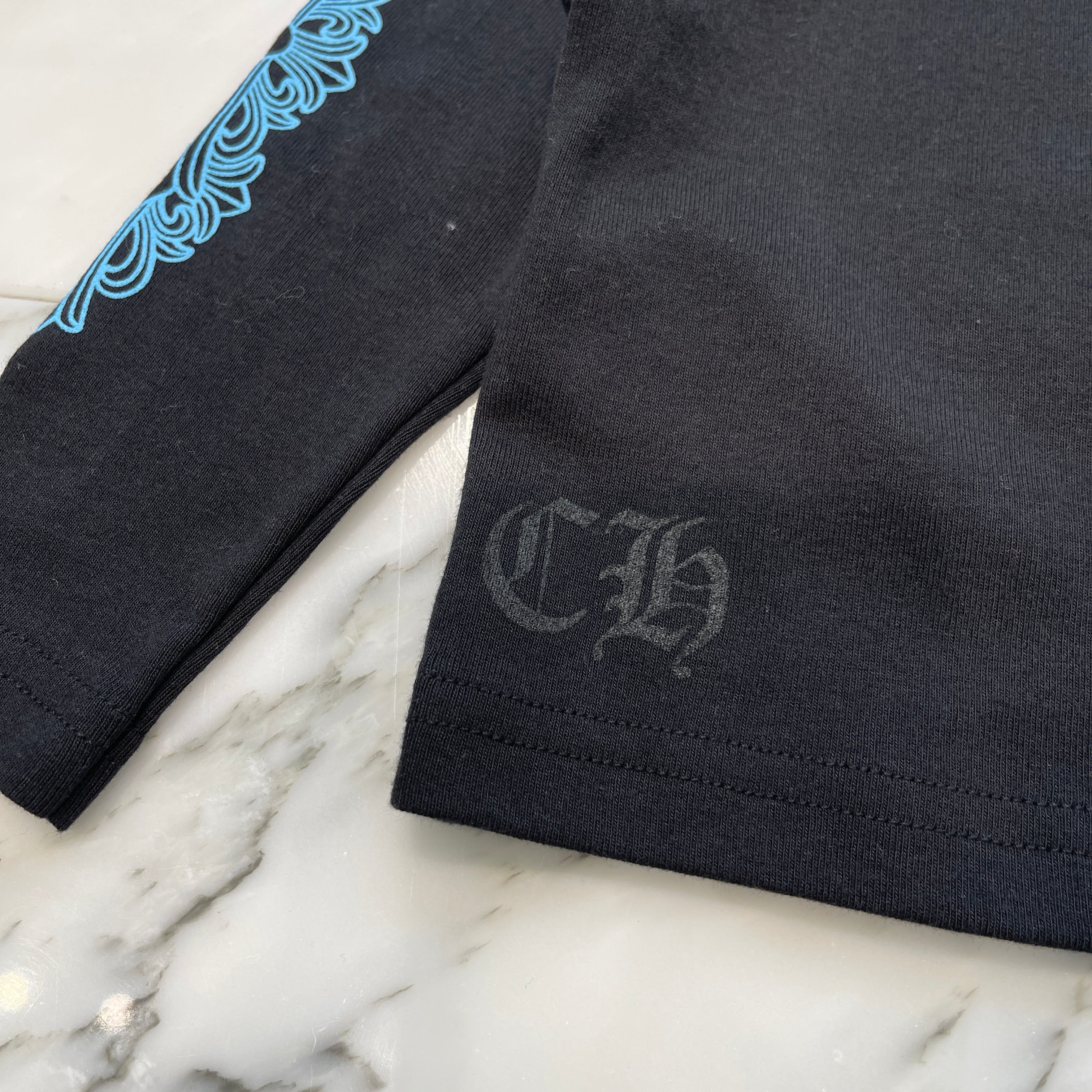 CHROME HEARTS Floral Cross Back Scroll Label Baby Long Sleeve Tee Size 6M（52/40）クロムハーツ フローラルクロス バックスクロールラベル ベビー ロングスリーブTシャツ サイズ6マンス（52/40）