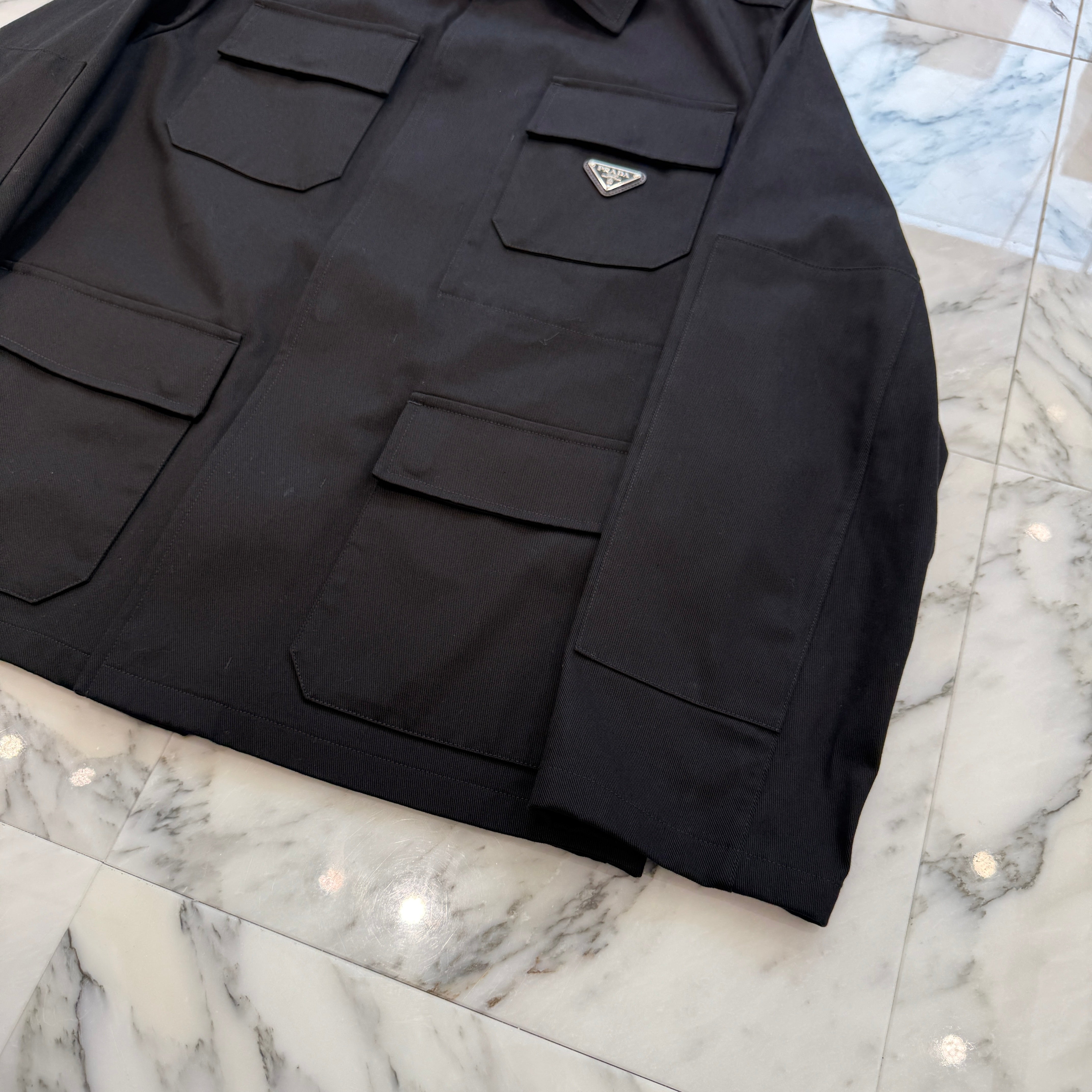 PRADA 2025SS Triangle Logo Black Cotton Jacket SGC830 S000 11BZ Size L プラダ トライアングルロゴ ブラックコットンジャケット サイズL