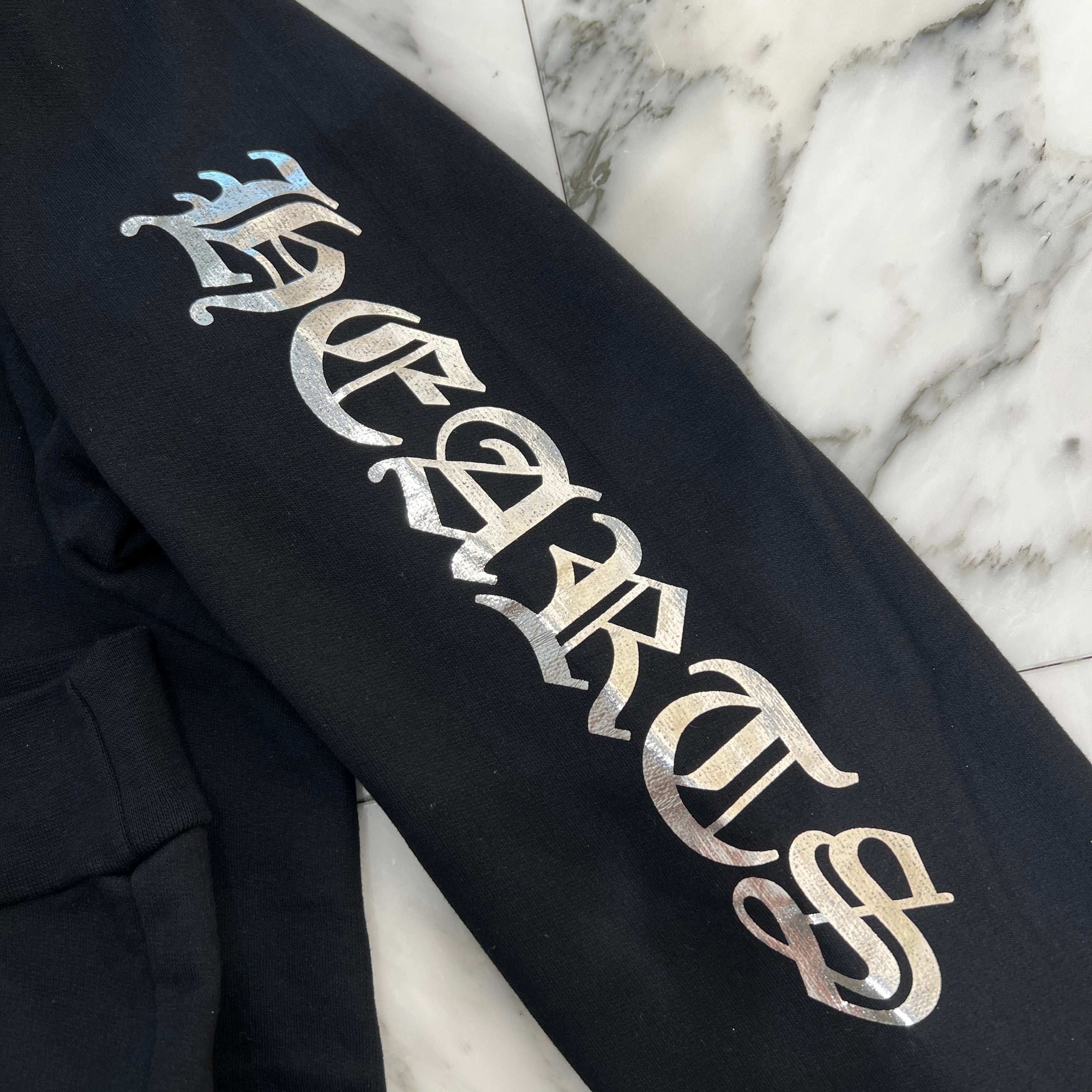 CHROME HEARTS 2025AW 1988 Silver Vertical Logo Pullover Hoodie Size XXL クロムハーツ 1988 シルバー ヴァーティカルロゴ プルオーバーフーディー サイズXXL