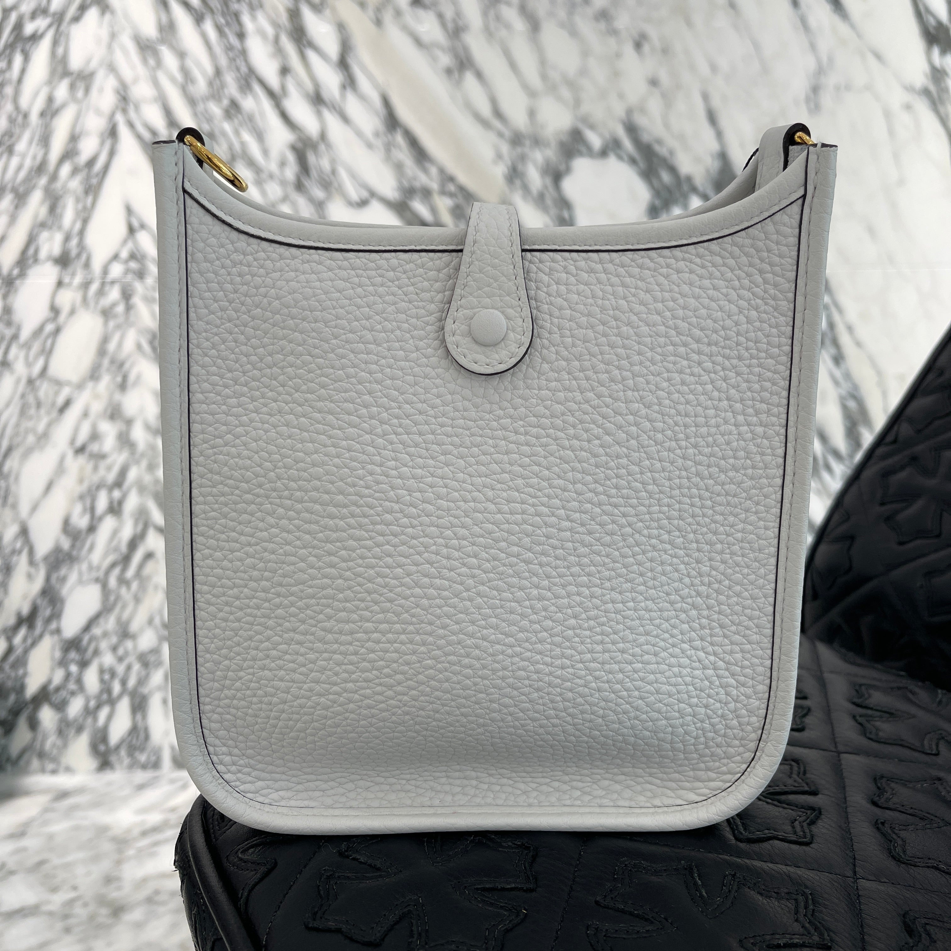 HERMES Evelyne TPM "Blue Pail" W刻印 エルメス エブリン TPM "ブルーペール" レザーショルダーバッグ