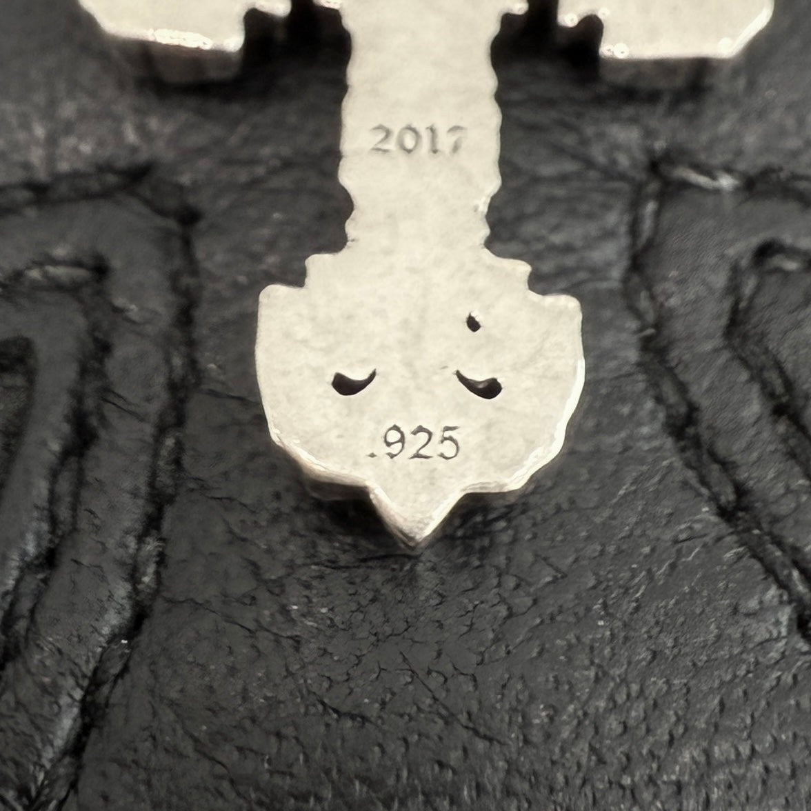 CHROME HEARTS Tiny Filigree Cross Pave Diamond Pendent Top クロムハーツ タイニー フィリグリークロス パヴェダイヤモンド ペンダント トップ