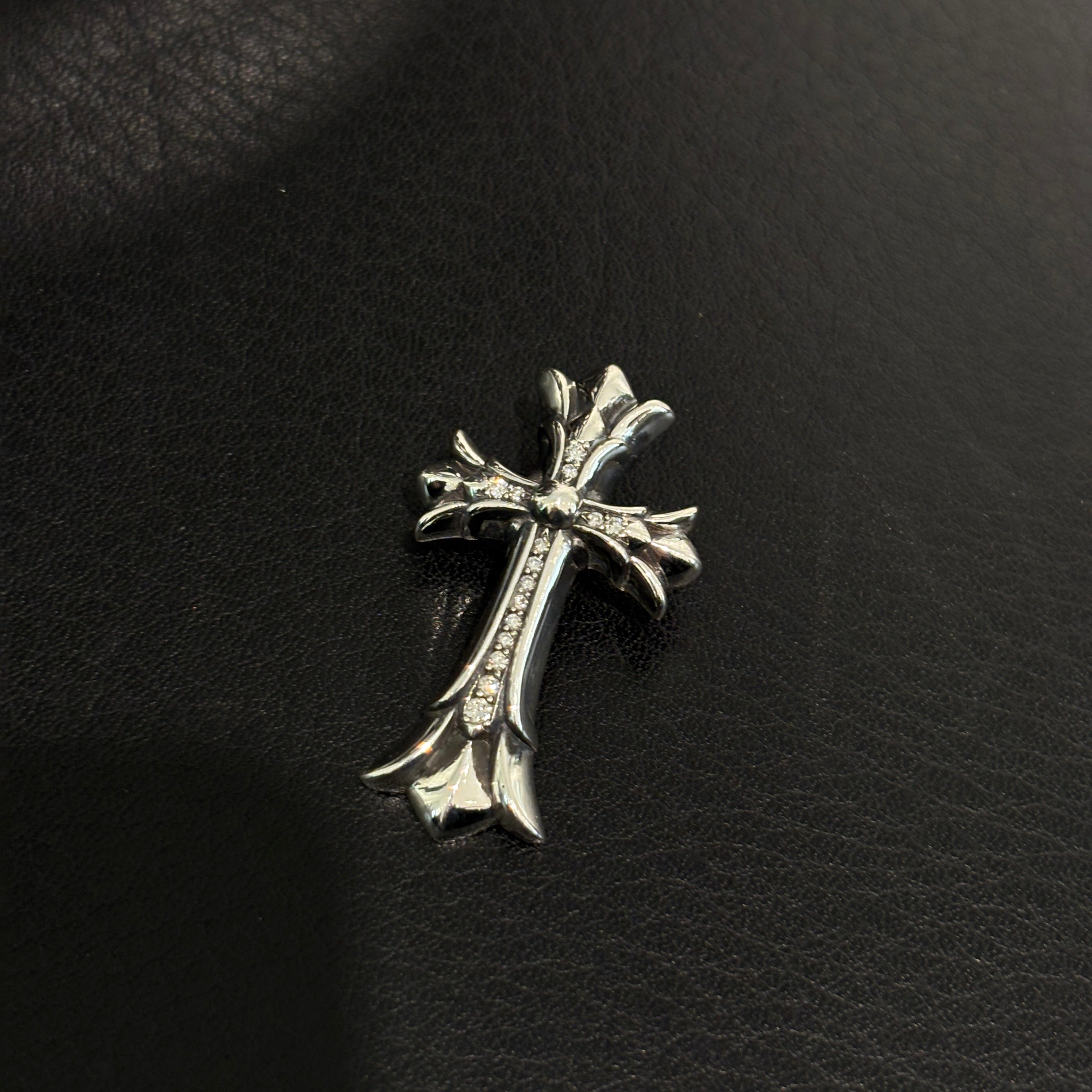 CHROME HEARTS Double CH Cross Pave Diamond Small Pendant Top クロムハーツ ダブルCHクロス パヴェダイヤ スモール ペンダントトップ