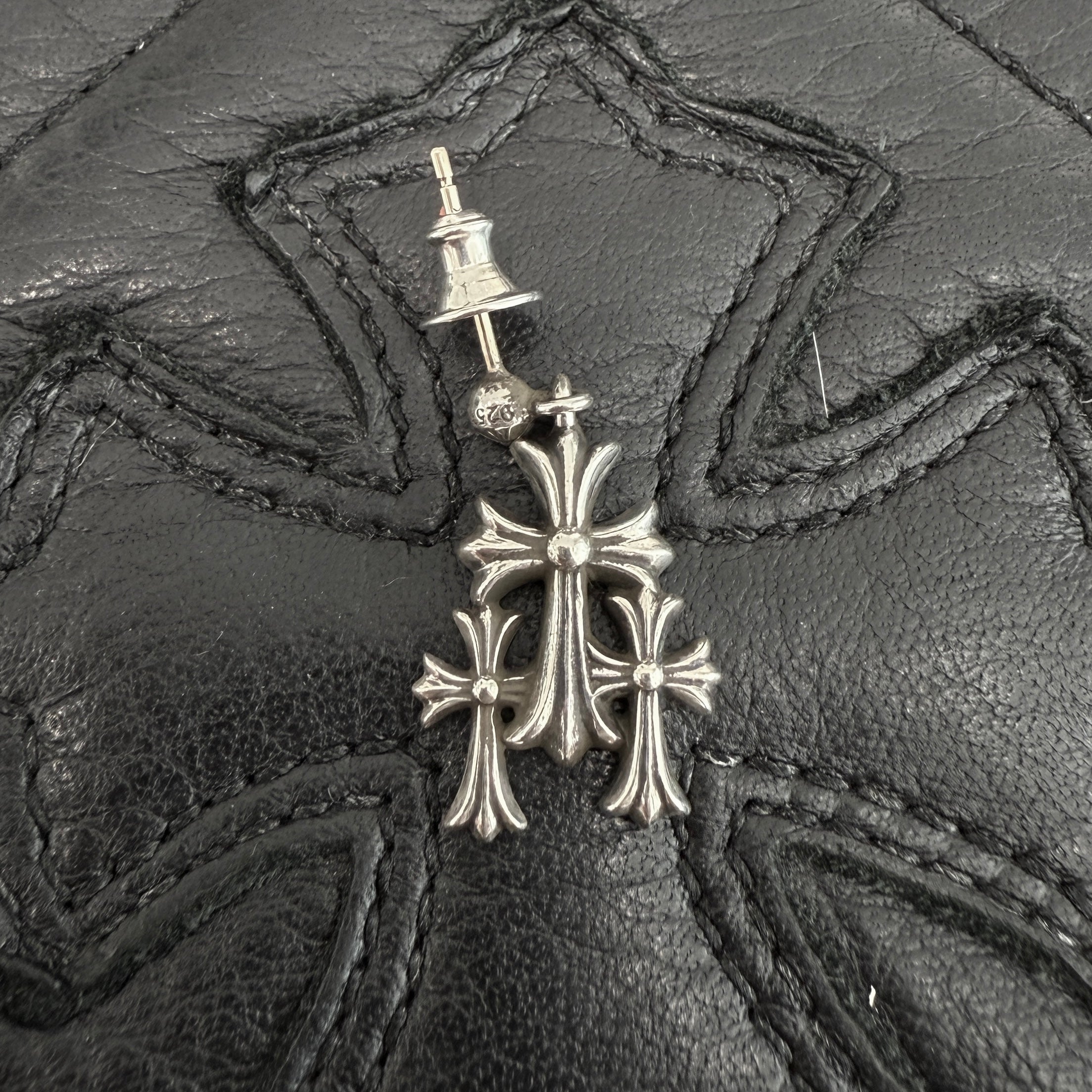 CHROME HEARTS 3 Cemetery Cross Earring クロムハーツ 3セメタリークロス イヤリング ピアス