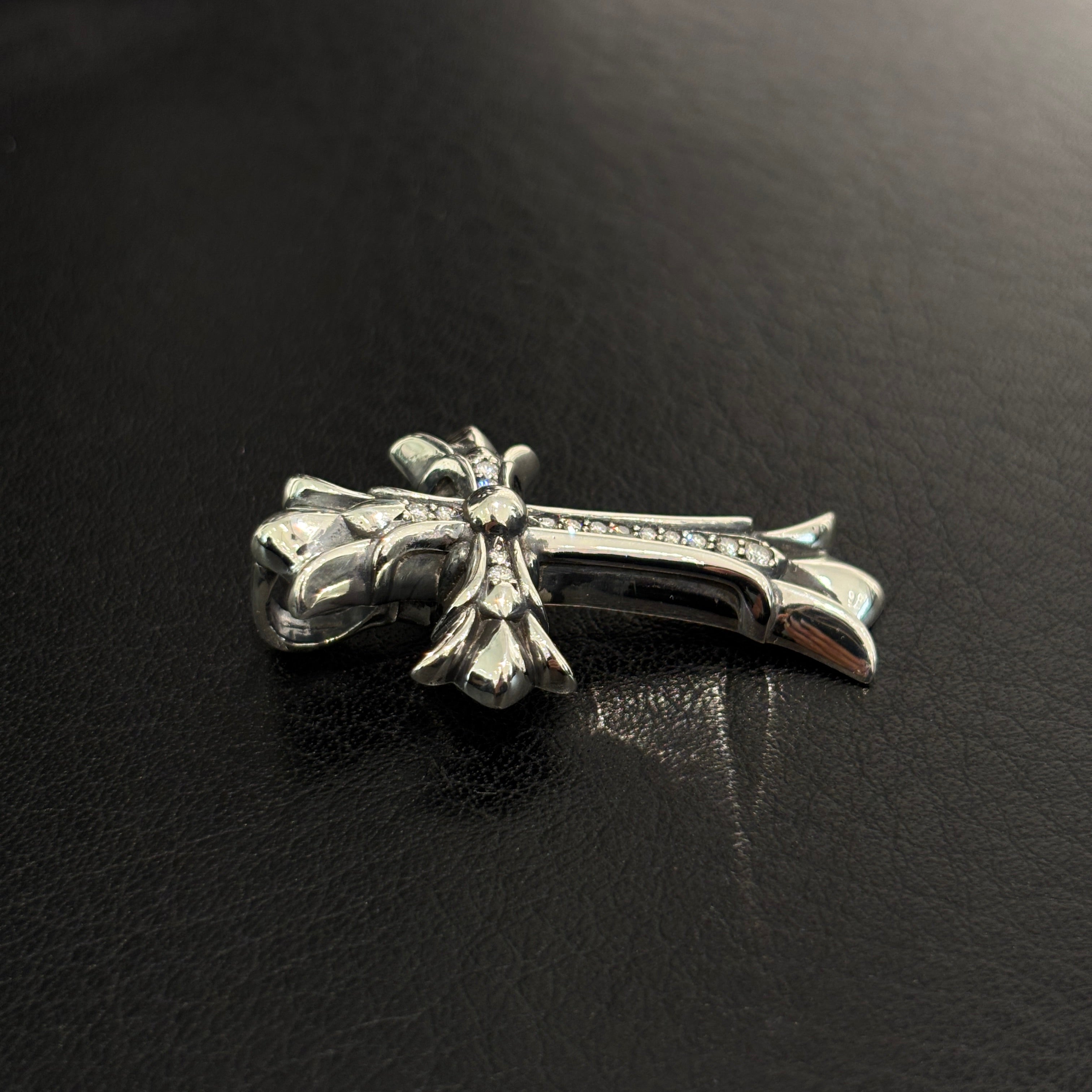 CHROME HEARTS Double CH Cross Pave Diamond Small Pendant Top クロムハーツ ダブルCHクロス パヴェダイヤ スモール ペンダントトップ