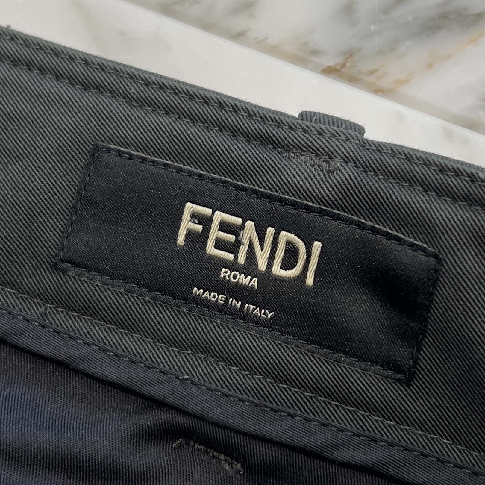 FENDI 2024AW Logo Patch Zip Pocket Cotton Pants FB0960 AQMV Size 52 フェンディ ロゴパッチ ジップポケット コットンパンツ サイズ52