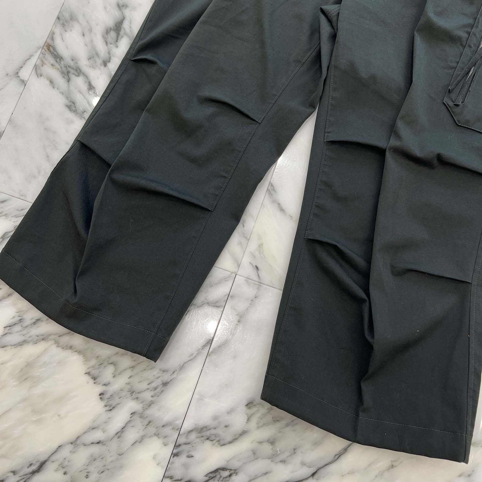 FENDI 2024AW Logo Patch Zip Pocket Cotton Pants FB0960 AQMV Size 52 フェンディ ロゴパッチ ジップポケット コットンパンツ サイズ52