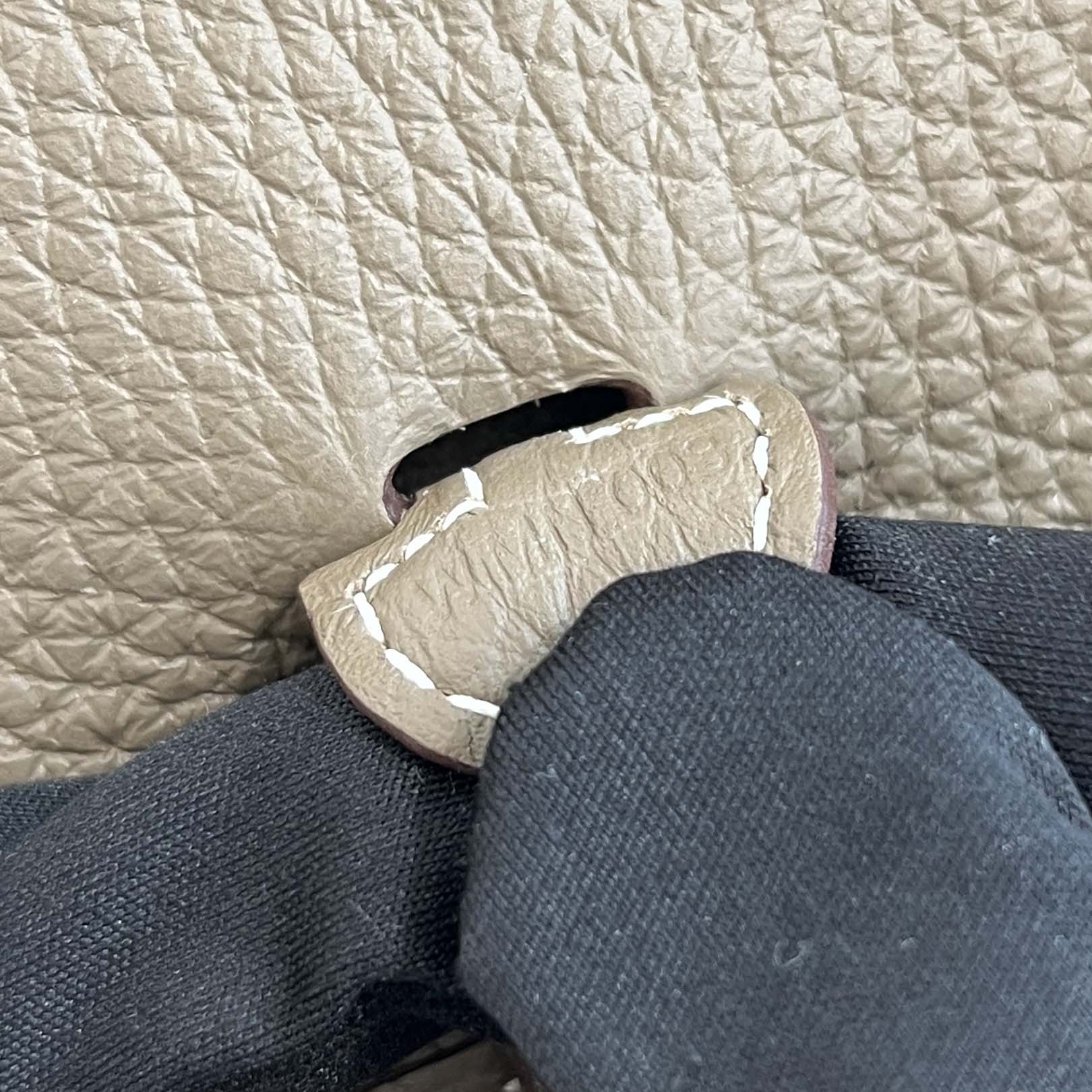 HERMES Evelyn Amazon TPM "Etoupe" W刻印 エルメス エブリン アマゾン TPM "エトゥープ" レザーショルダーバッグ W刻印