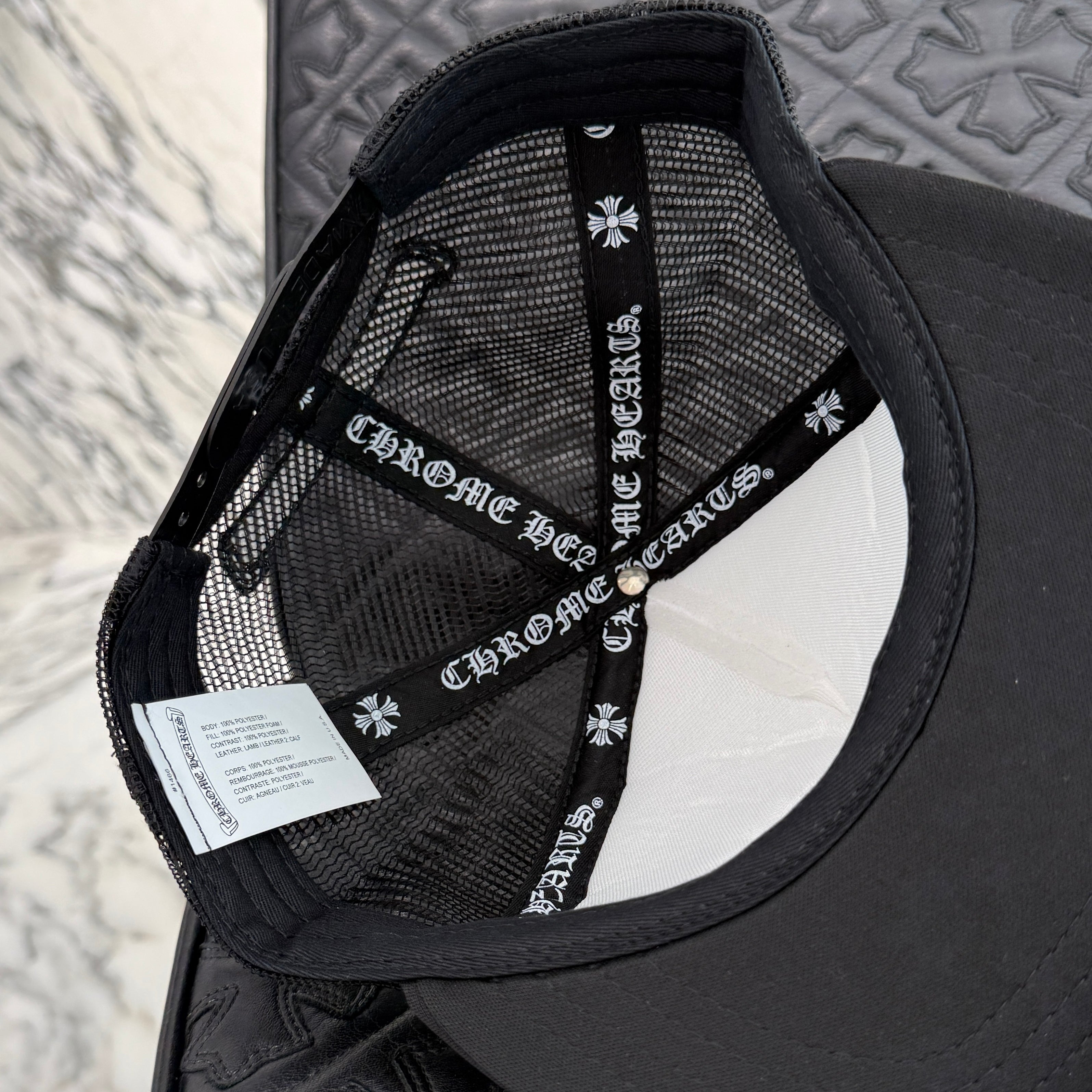 :)　CHROME HEARTS クロスパッチ トラッカーキャップ CHROME HEARTS Tricolor Triple Cross Patch Trucker Cap ONE