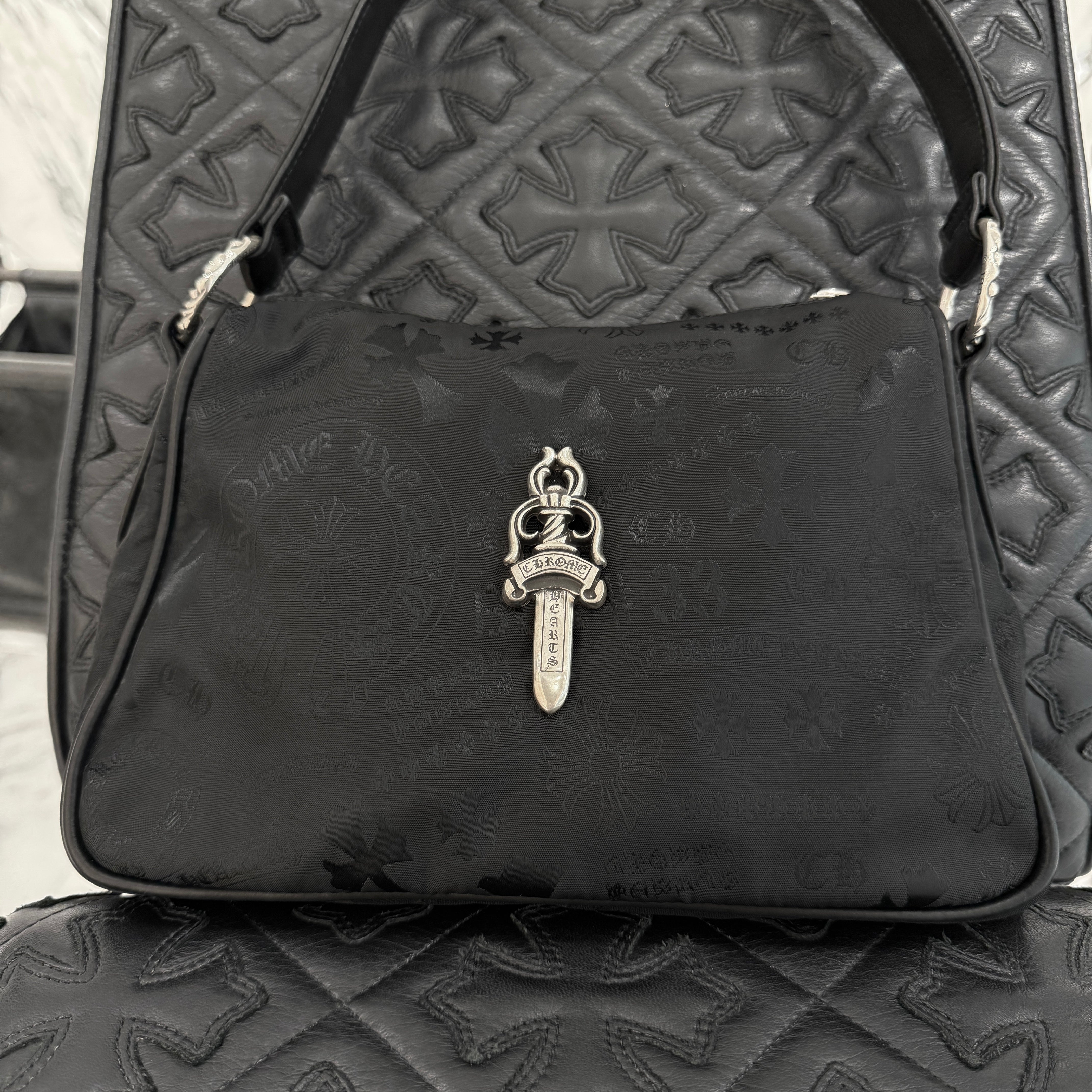 CHROME HEARTS Stencil Pattern CHICKEN NUGGET Small Nylon Leather Shoulder Bag クロムハーツ ステンシル柄 チキンナゲット スモール ナイロンレザー切替 ショルダーバッグ