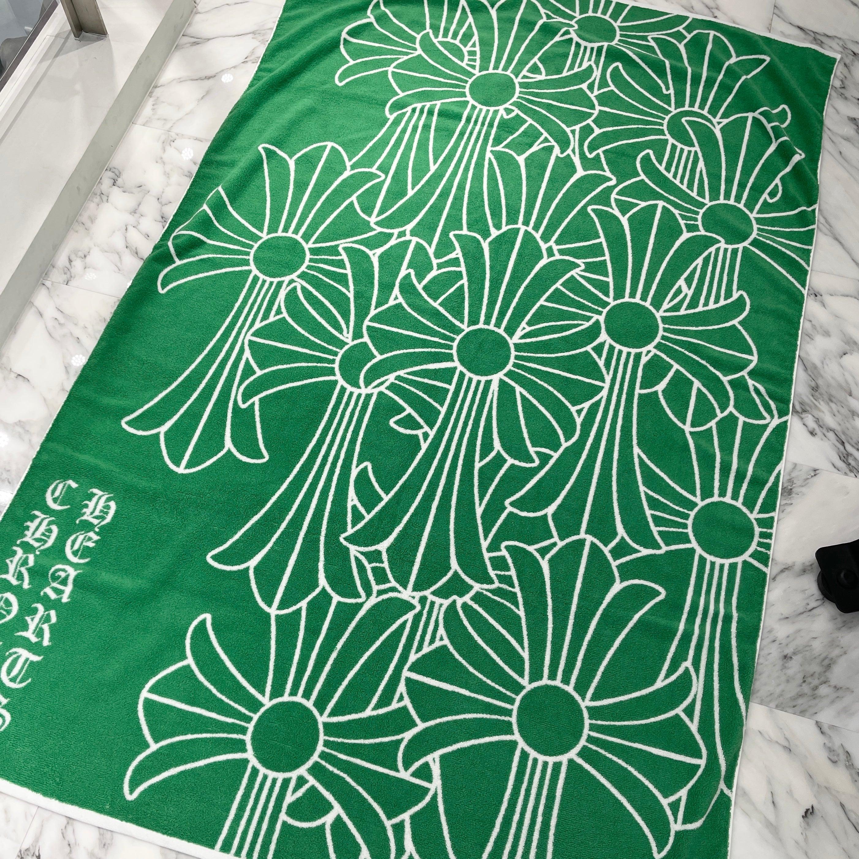 CHROME HEARTS Cemetery Cross Jacquard Beach Towel クロムハーツ セメタリークロス ジャカード ビーチタオル