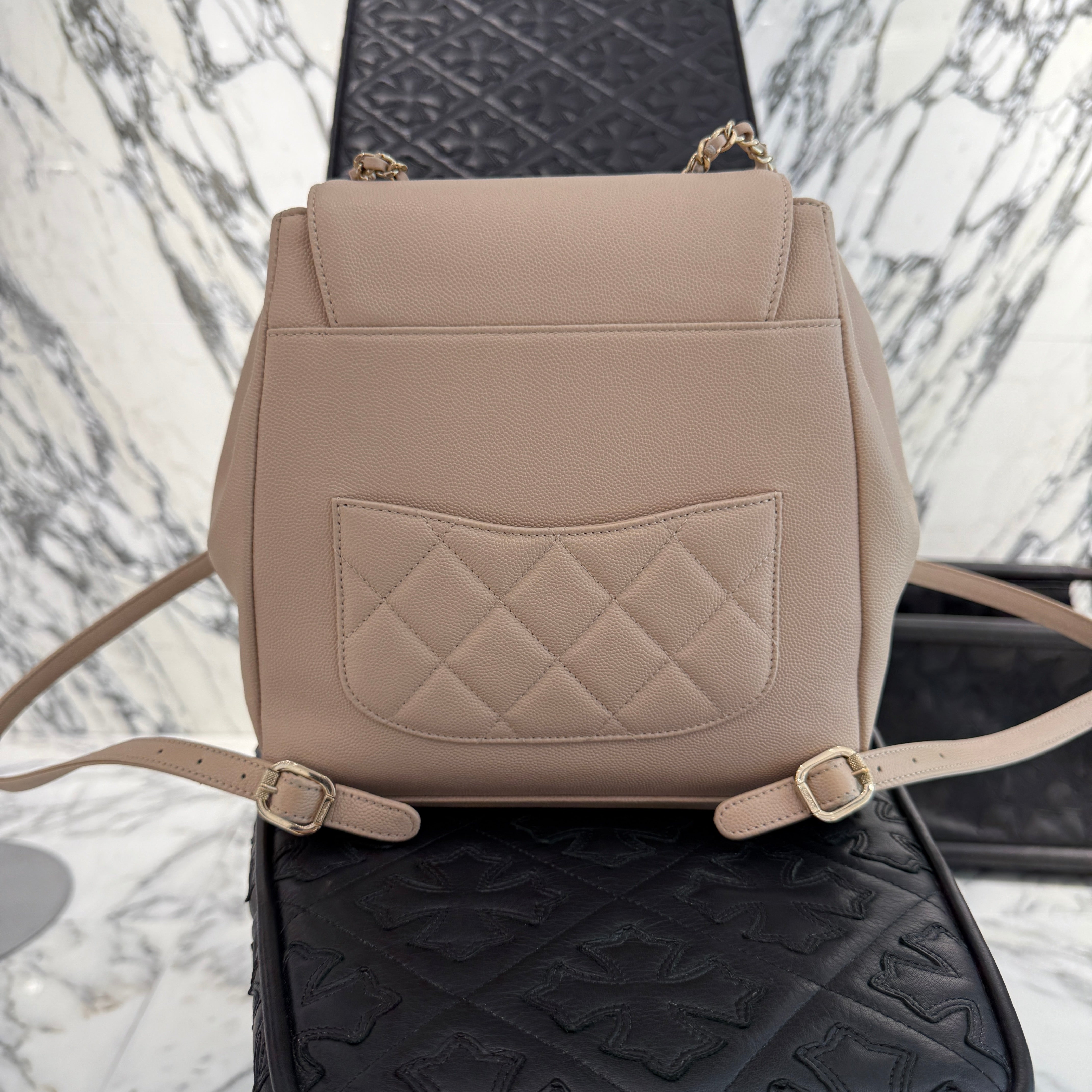 CHANEL 2019 Cruise Business Affinity Caviar Skin Backpack シャネル