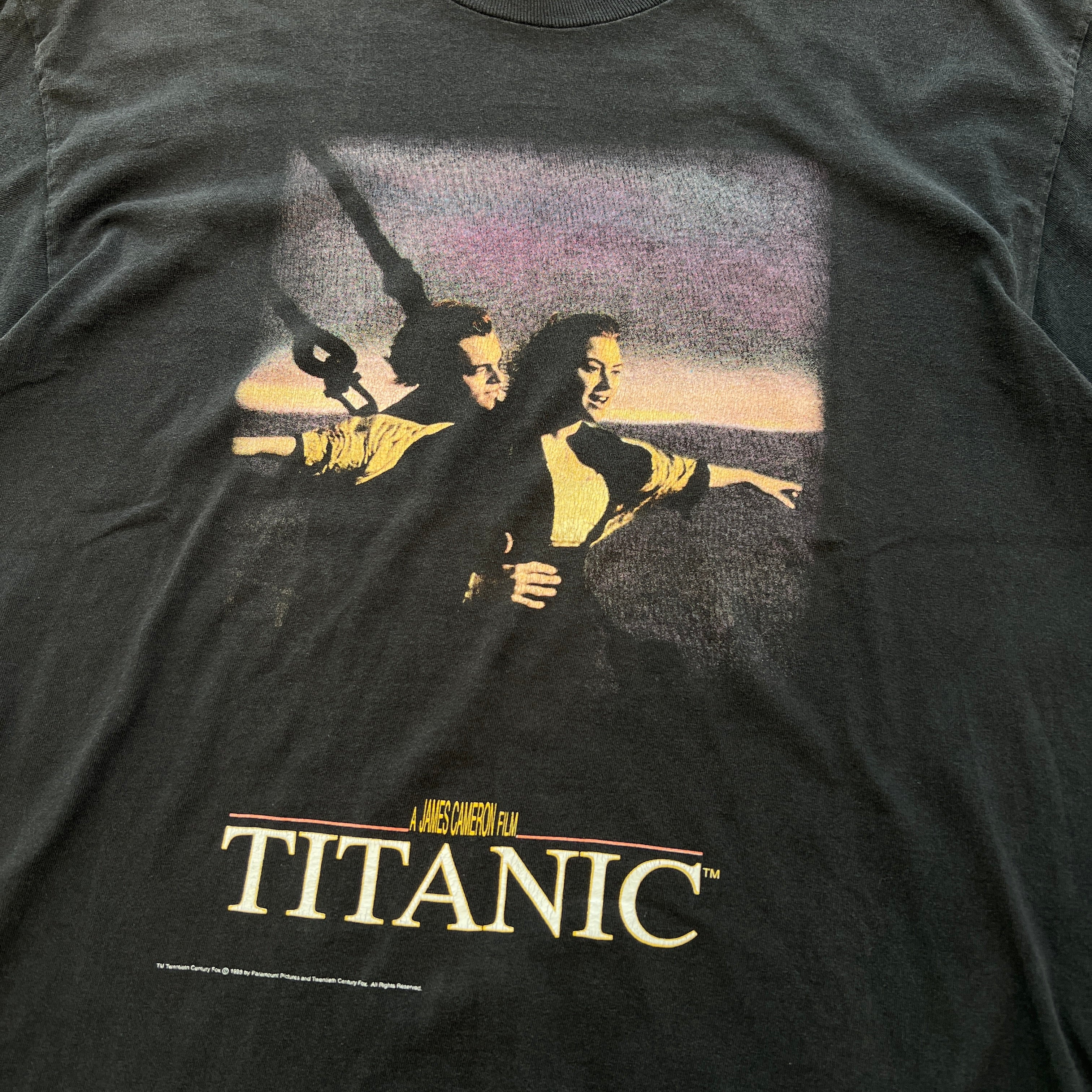 Vintage 90's Titanic 