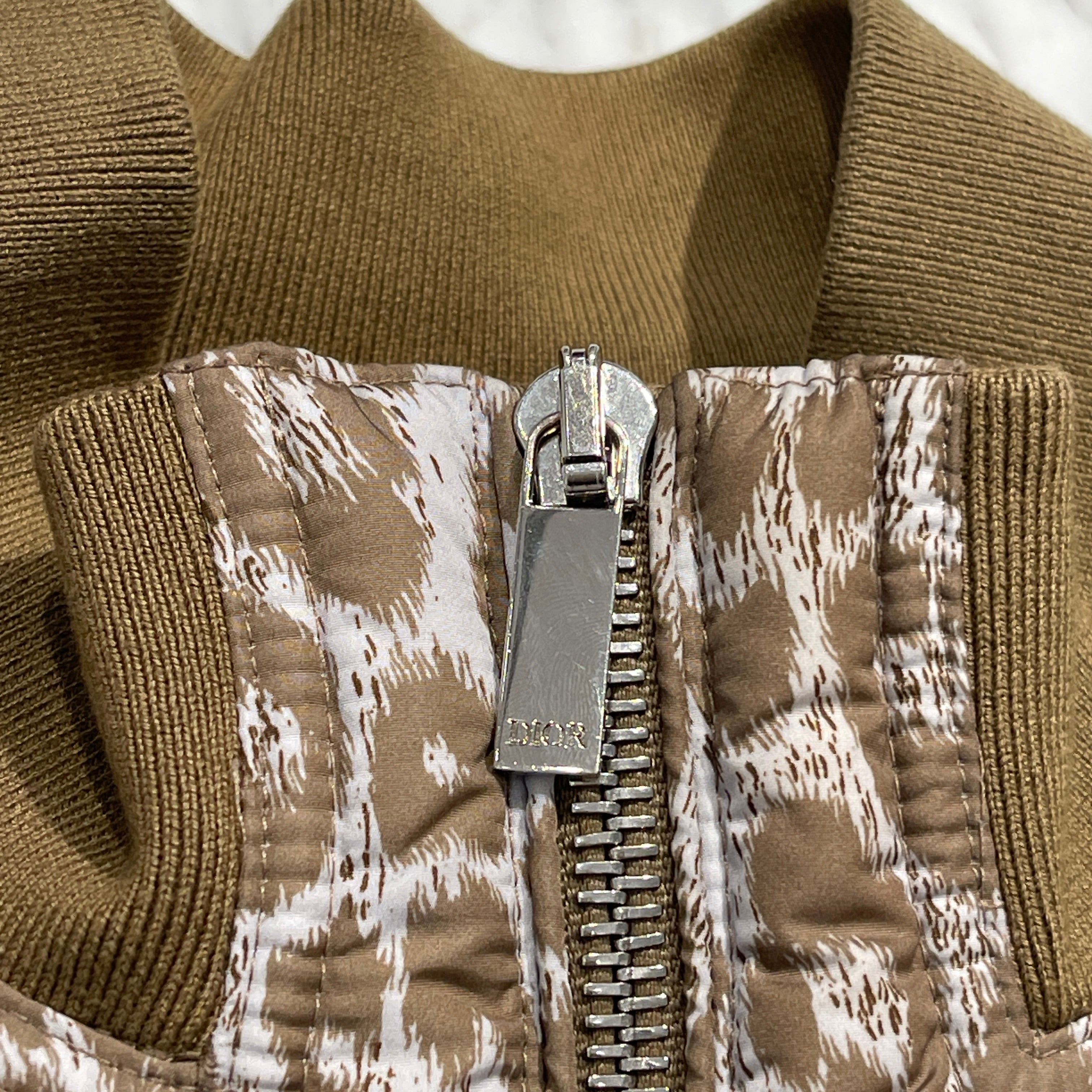 DIOR 2021AW Leopard Down Jacket 213C411A5492 Size 52 ディオール レオパード ダウンジャケット サイズ52