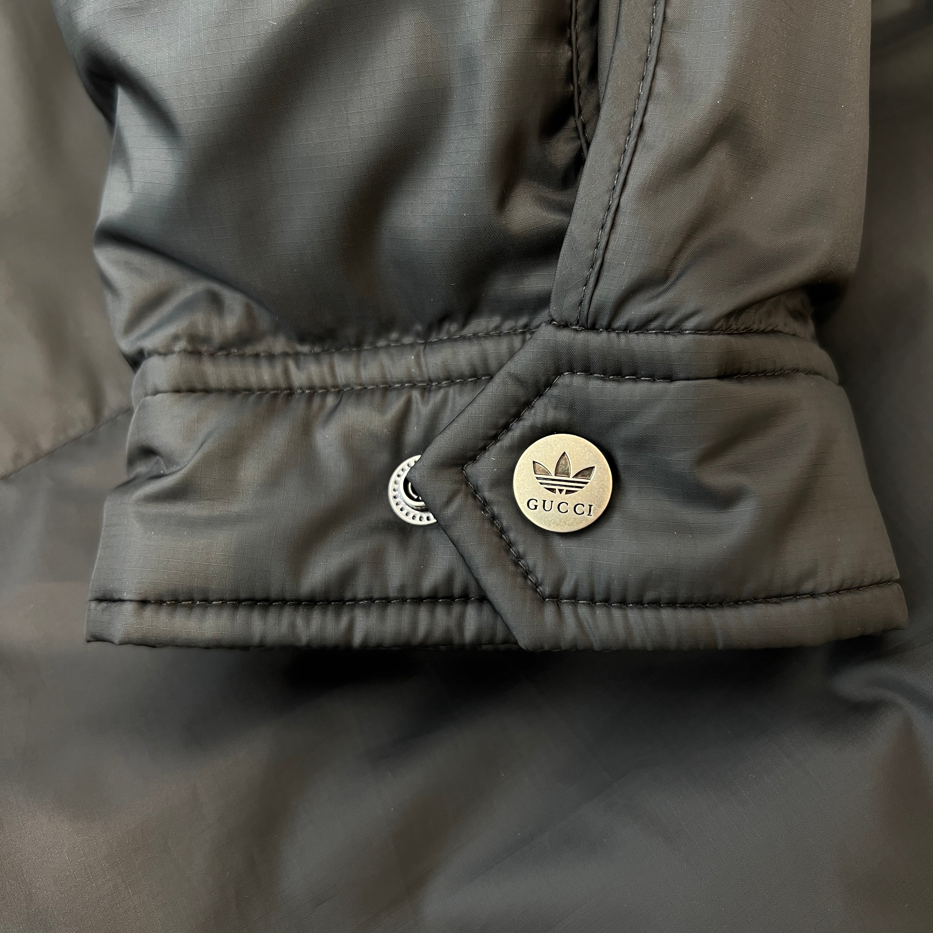 GUCCI × adidas 2022AW 3 Line Bomber Down Jacket 713714 ZALU9 Size 46 グッチ × アディダス 3ライン ボンバー ダウンジャケット サイズ46