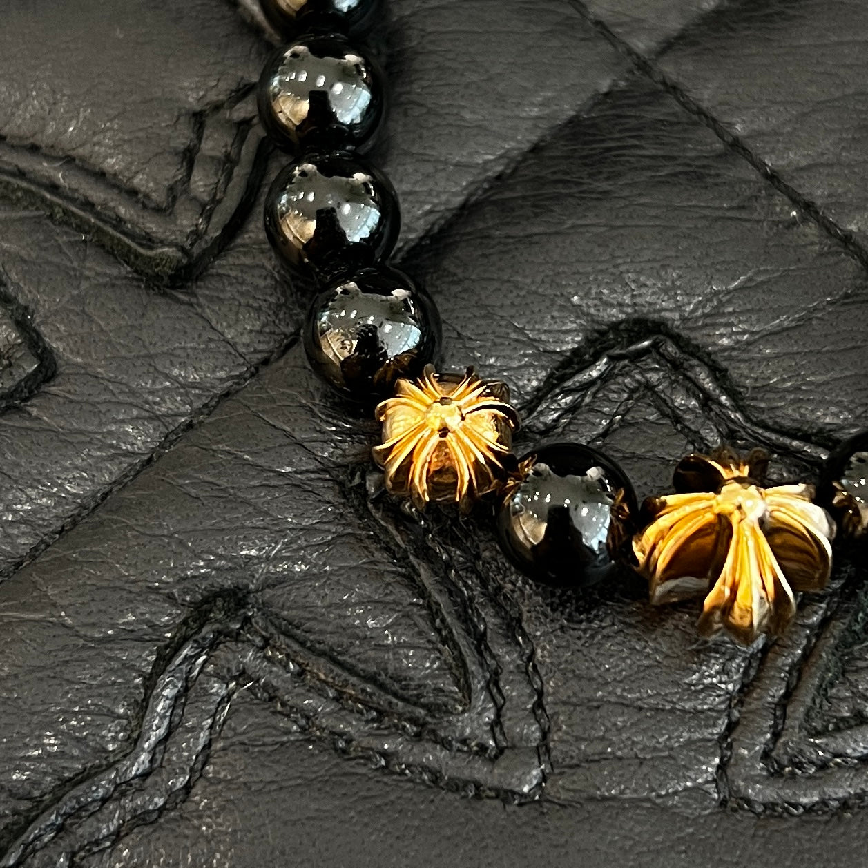 CHROME HEARTS Onyx 22K CH Cross Beads Bracelet Size 8mm クロムハーツ オニキス 22K CHクロス ビーズ ブレスレット サイズ8mm