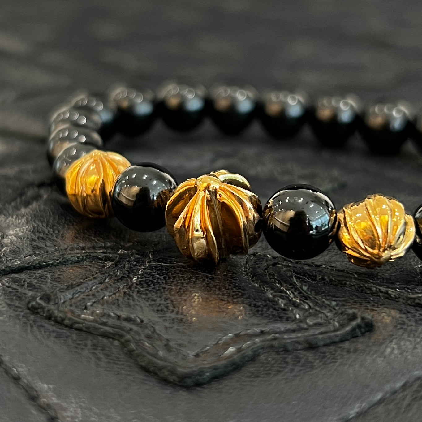 CHROME HEARTS Onyx 22K CH Cross Beads Bracelet Size 8mm クロムハーツ オニキス 22K CHクロス ビーズ ブレスレット サイズ8mm