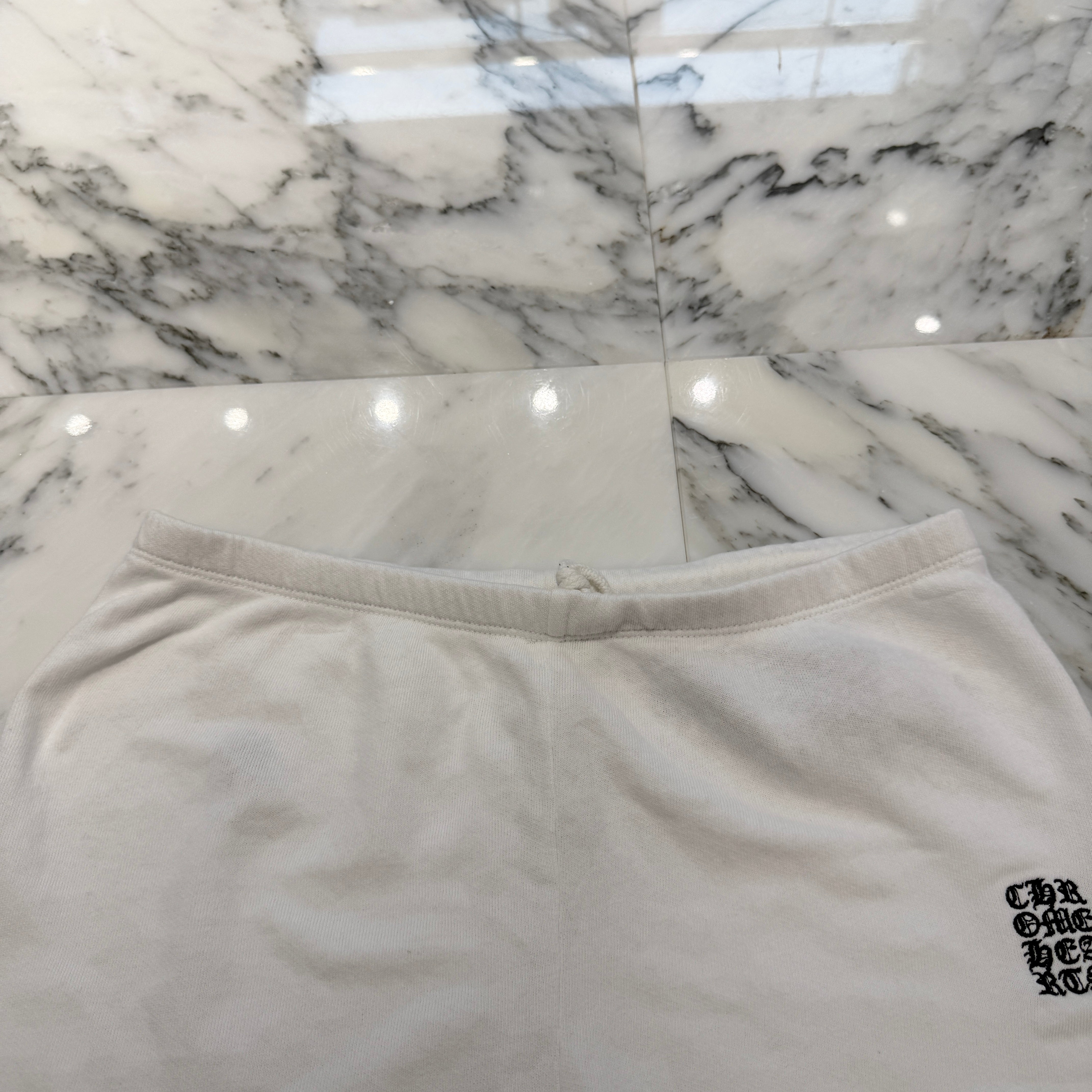 CHROME HEARTS Y NOT Vertical Logo Cross Embroidery Half Pants Size S クロムハ―ツ ワイノット ヴァーティカルロゴ クロス刺繡 ハーフパンツ サイズS