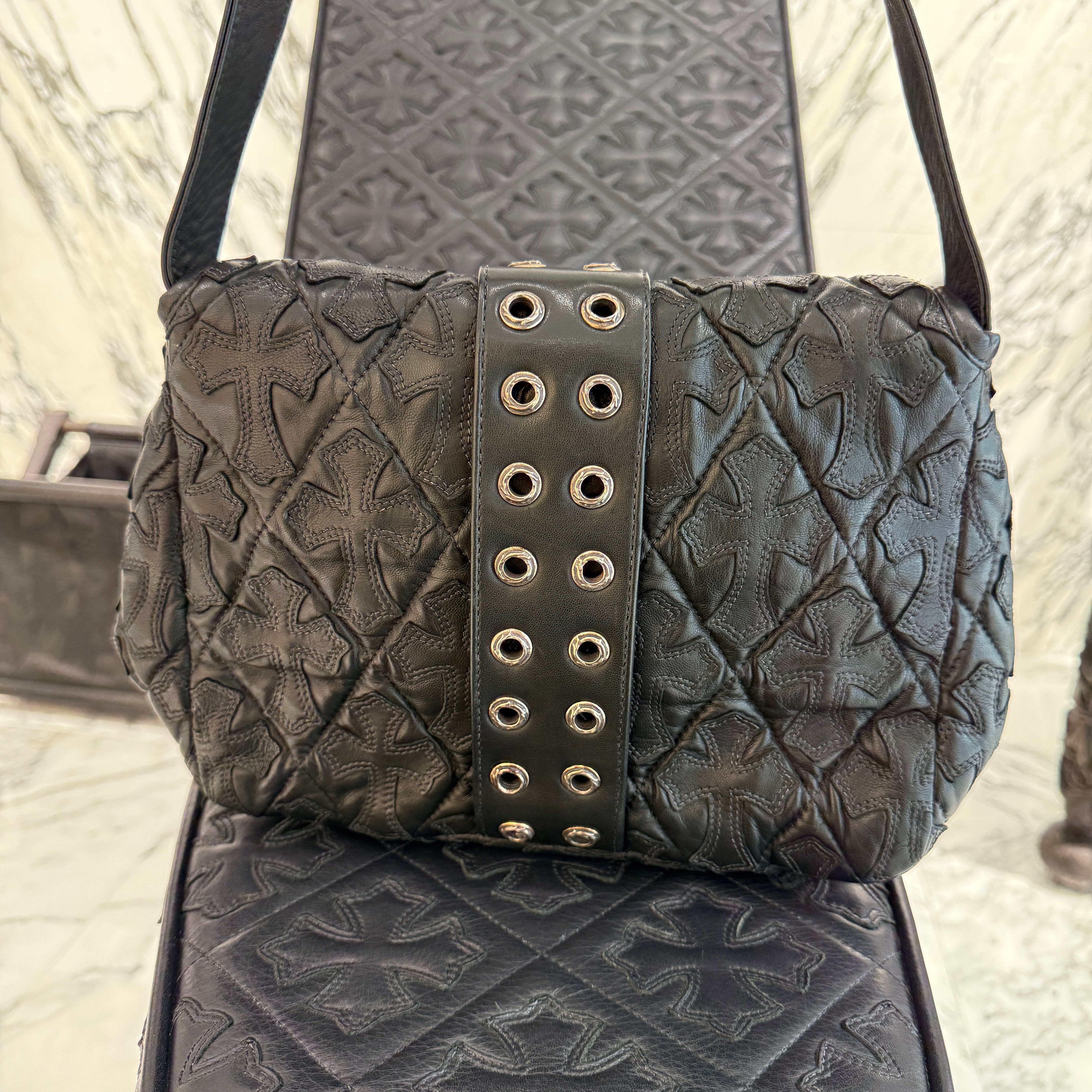 CHROME HEARTS Cemetery Cross Leather Patch G-BENDER Leather Shoulder Bag クロムハーツ セメタリークロス レザーパッチ G-BENDER レザーショルダーバッグ