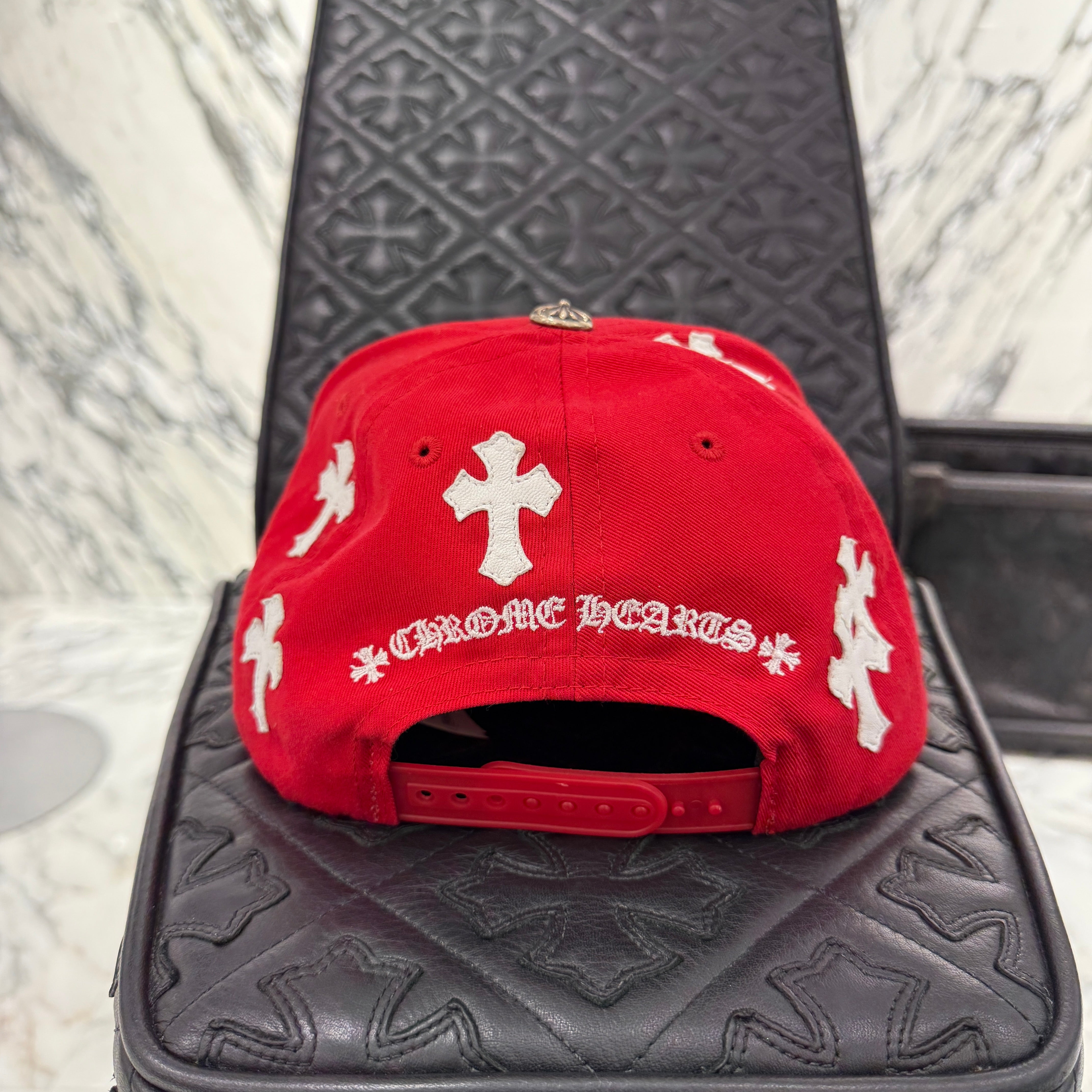 クロムハーツ)Cemetery Cross Patch Trucker Cap Chrome Hearts Leather Cemetery Cross Patch Black Trucker Hat