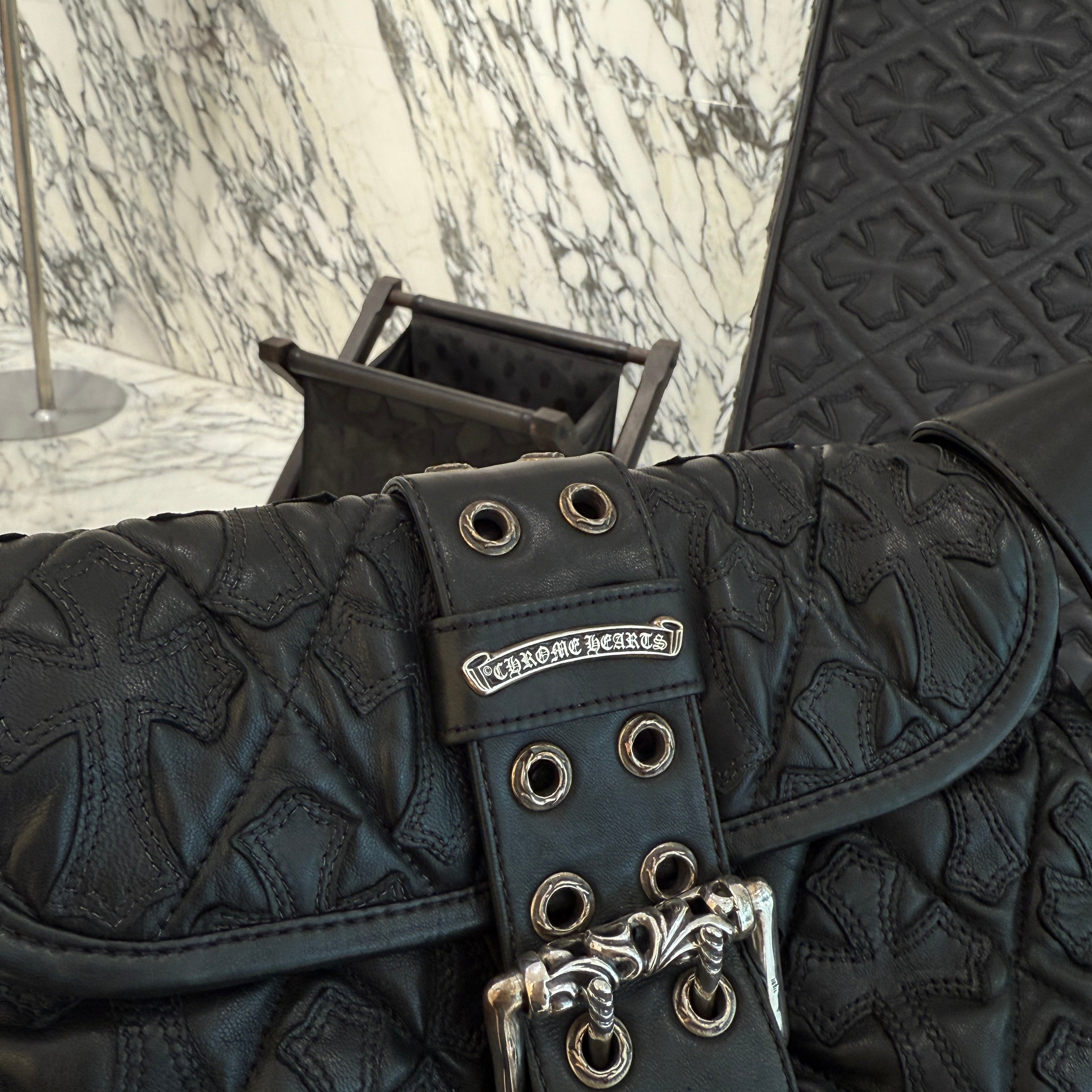 CHROME HEARTS Cemetery Cross Leather Patch G-BENDER Leather Shoulder Bag クロムハーツ セメタリークロス レザーパッチ G-BENDER レザーショルダーバッグ