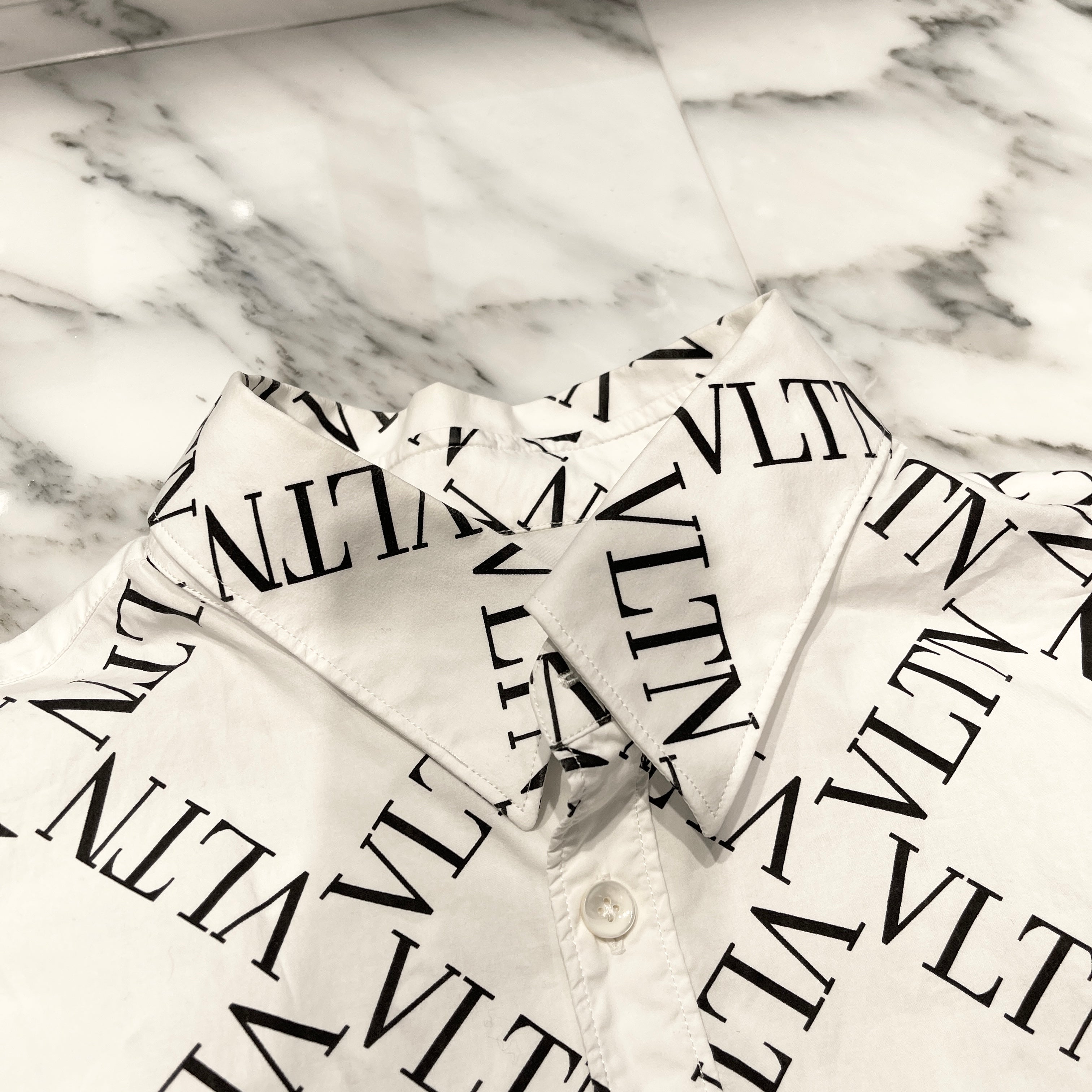 VALENTINO 2019SS VLTN Logo Print Grit Shirt RV0ABA95QTN Size 38 バレンティノ VLTNロゴプリント グリット ワイシャツ サイズ38