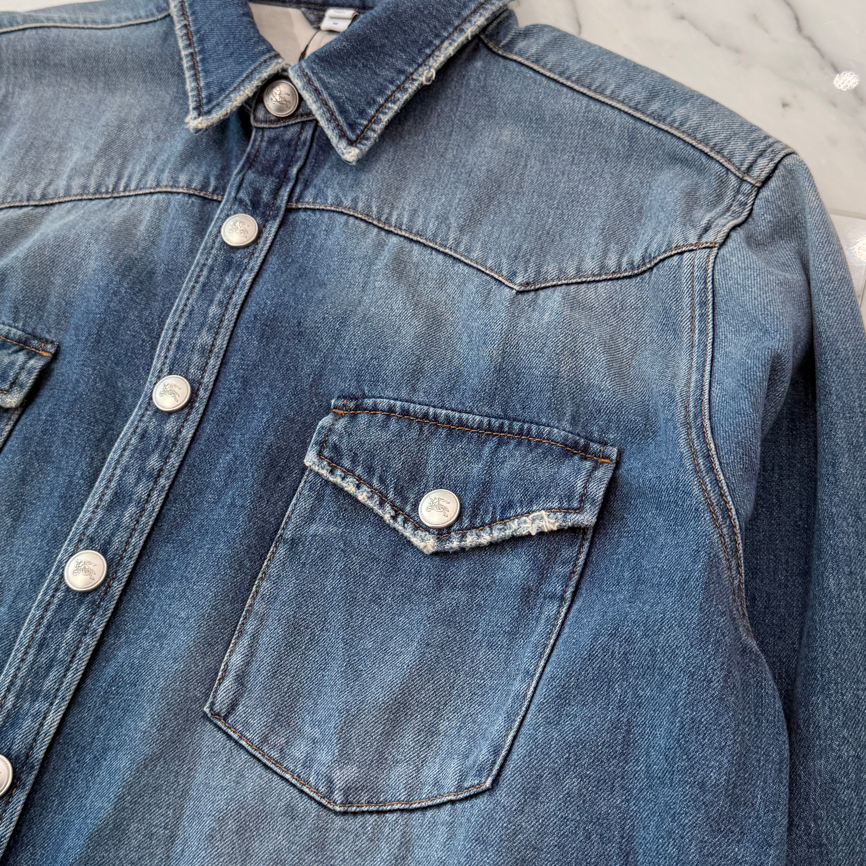 BURBERRY 2023AW Denim Shirt 8071542 B6282 Size L バーバリー デニムシャツ サイズL