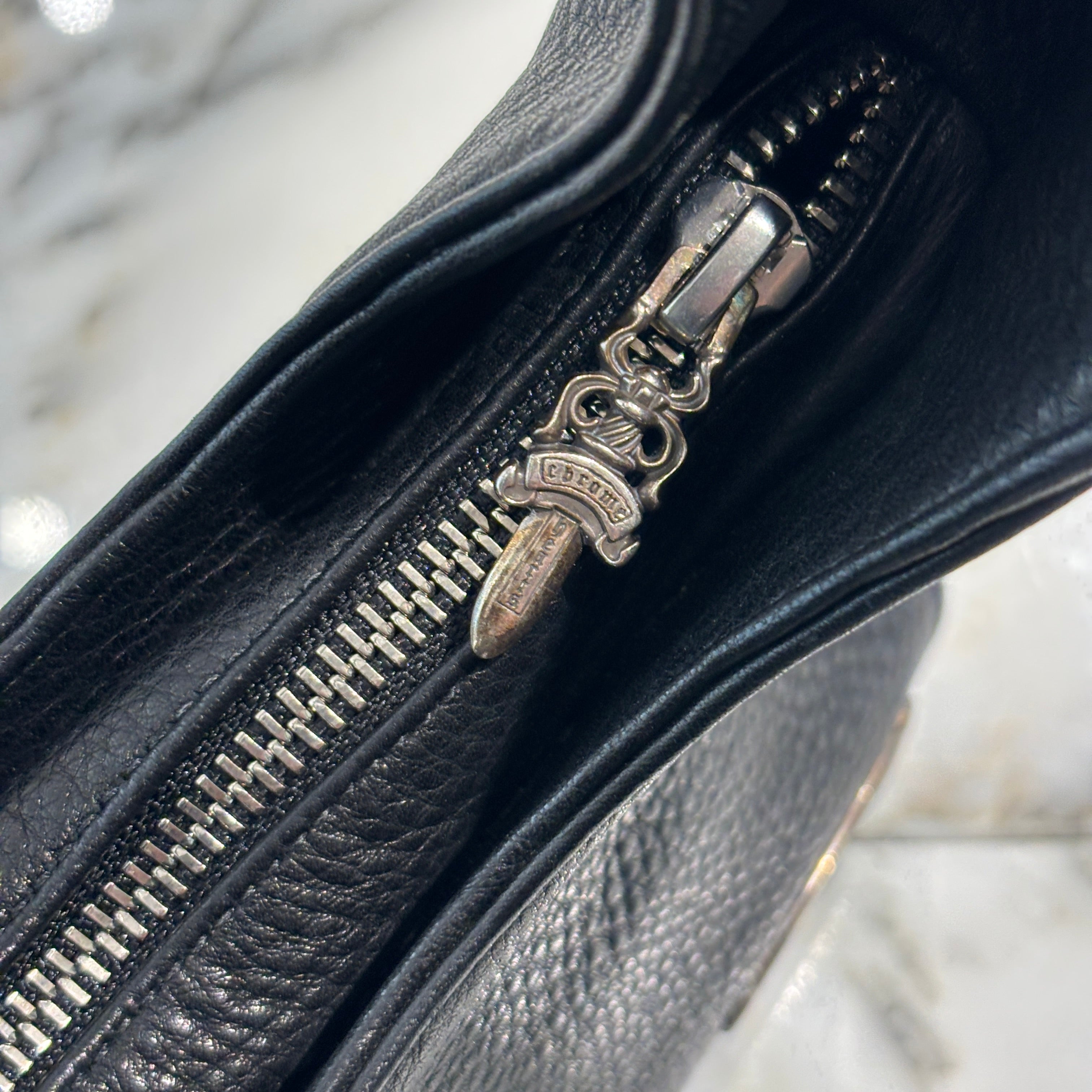 CHROME HEARTS Scroll Leather Hand Bag クロムハーツ スクロール レザー ハンドバッグ 肩掛けバッグ